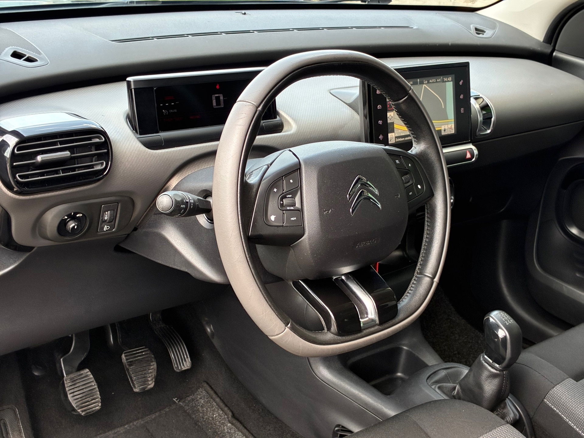 Foto van Citroen C4 Cactus