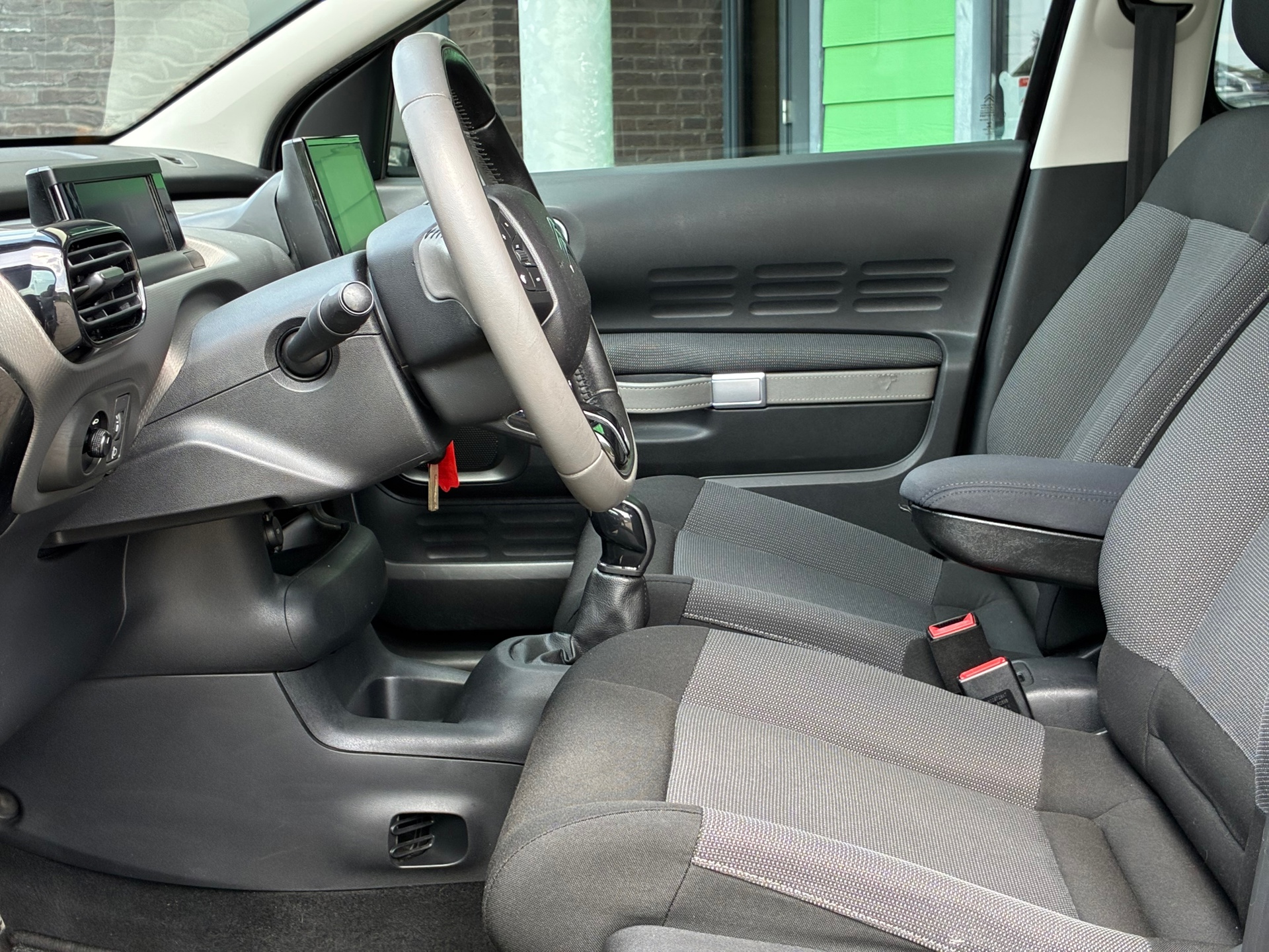 Foto van Citroen C4 Cactus