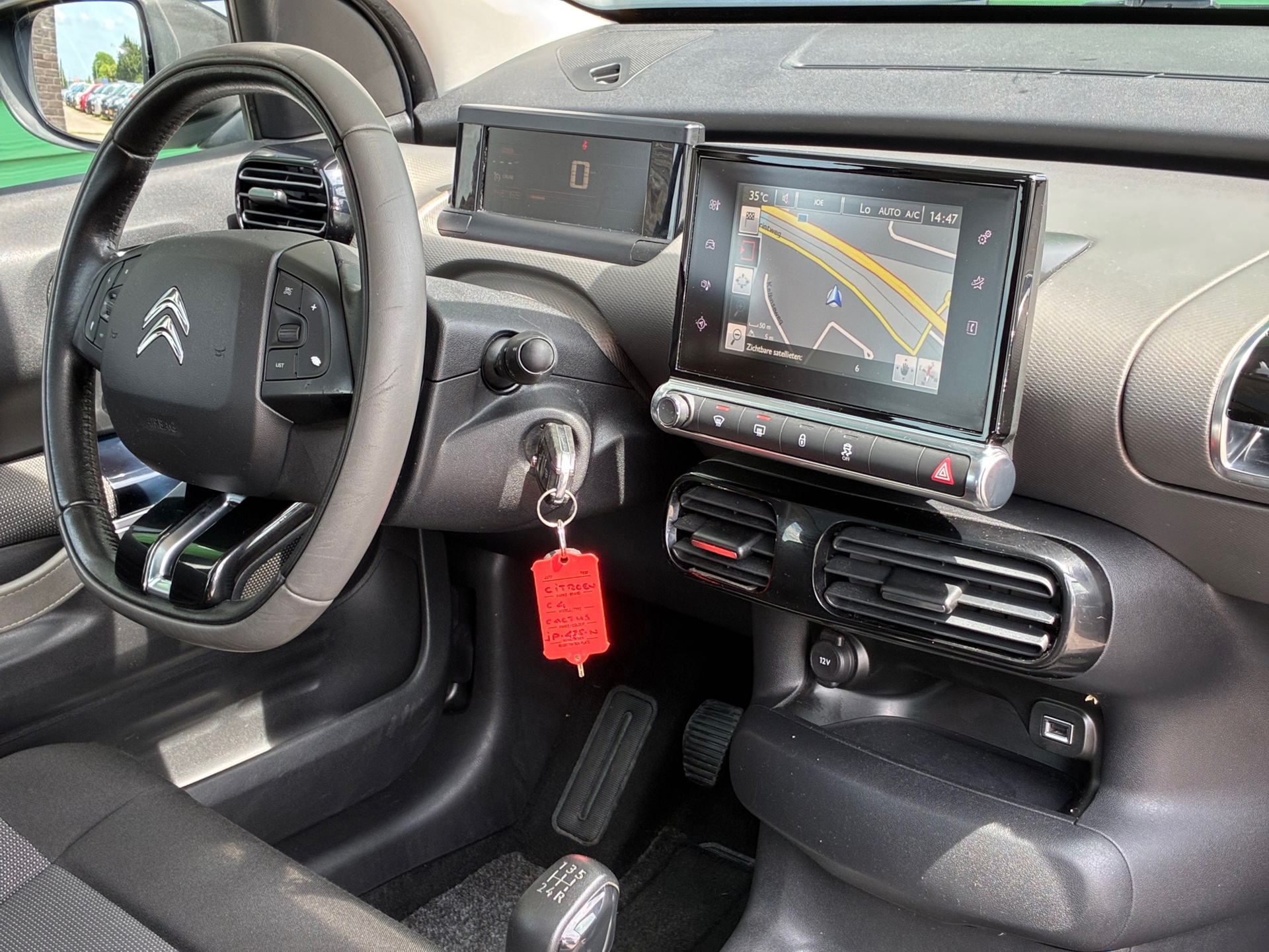 Foto van Citroen C4 Cactus