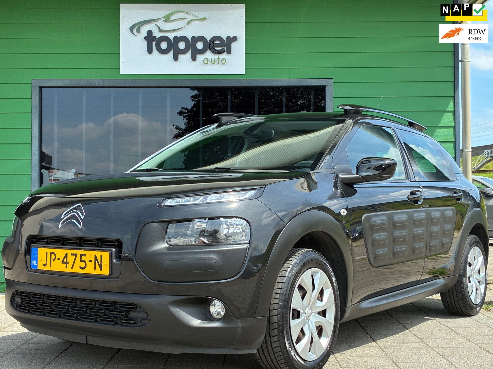 Citroen C4 Cactus 1.2 PureTech Business|2e Eigenaar|Panoramadak|Navigatie|CruiseControl|Trekhaak 2016 - voorkant