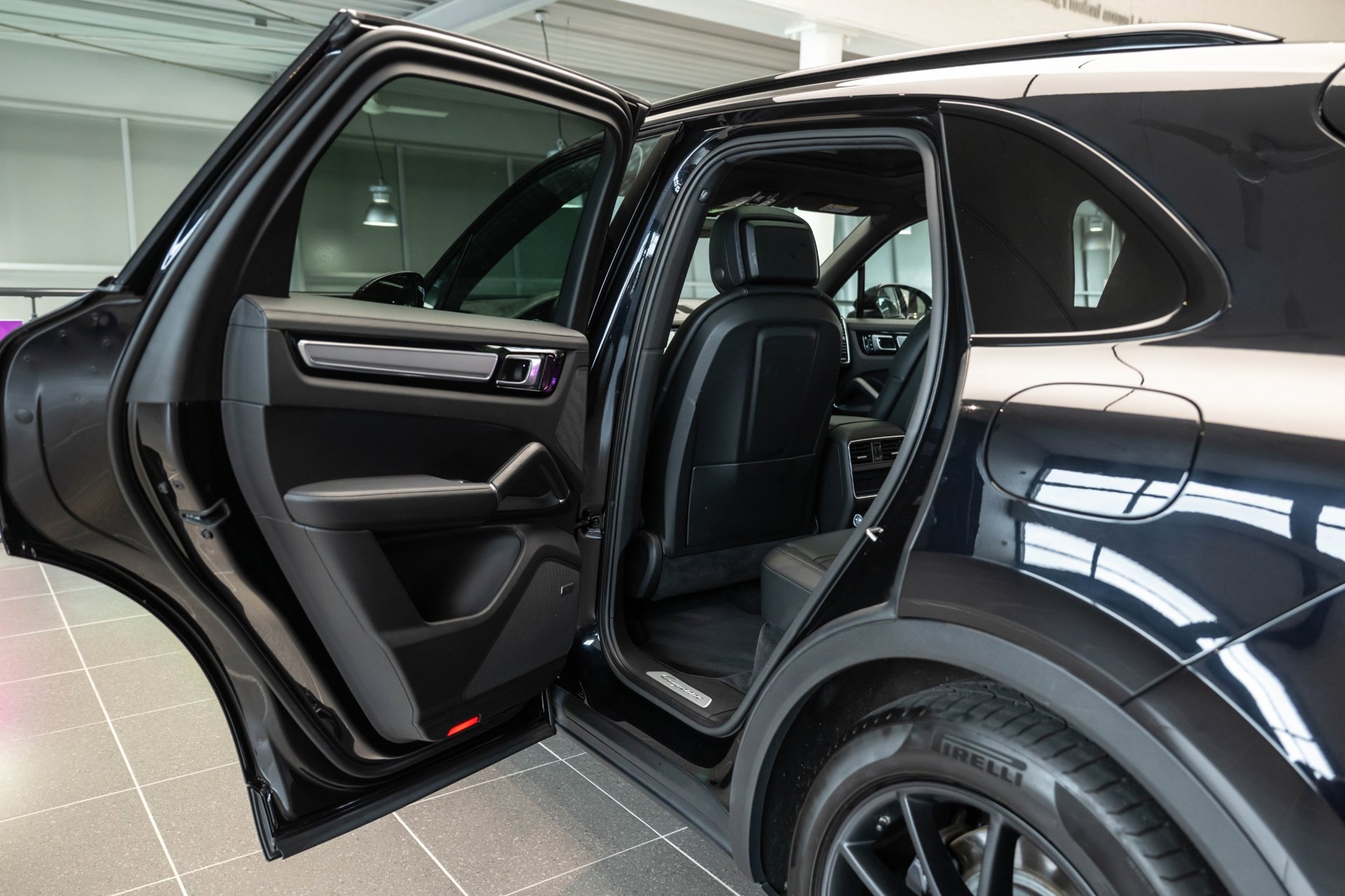 Foto van Porsche Cayenne E-hybrid