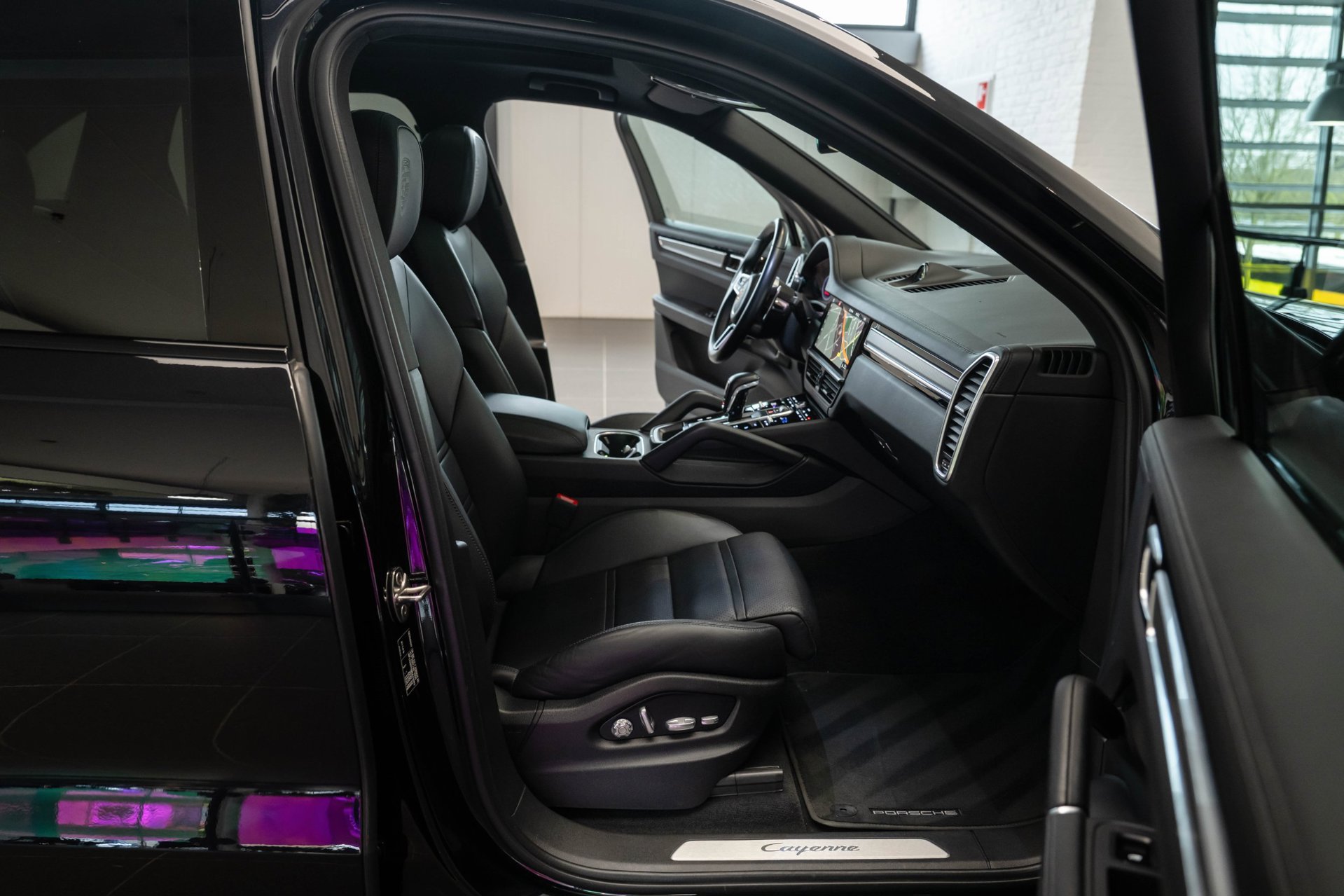 Foto van Porsche Cayenne E-hybrid