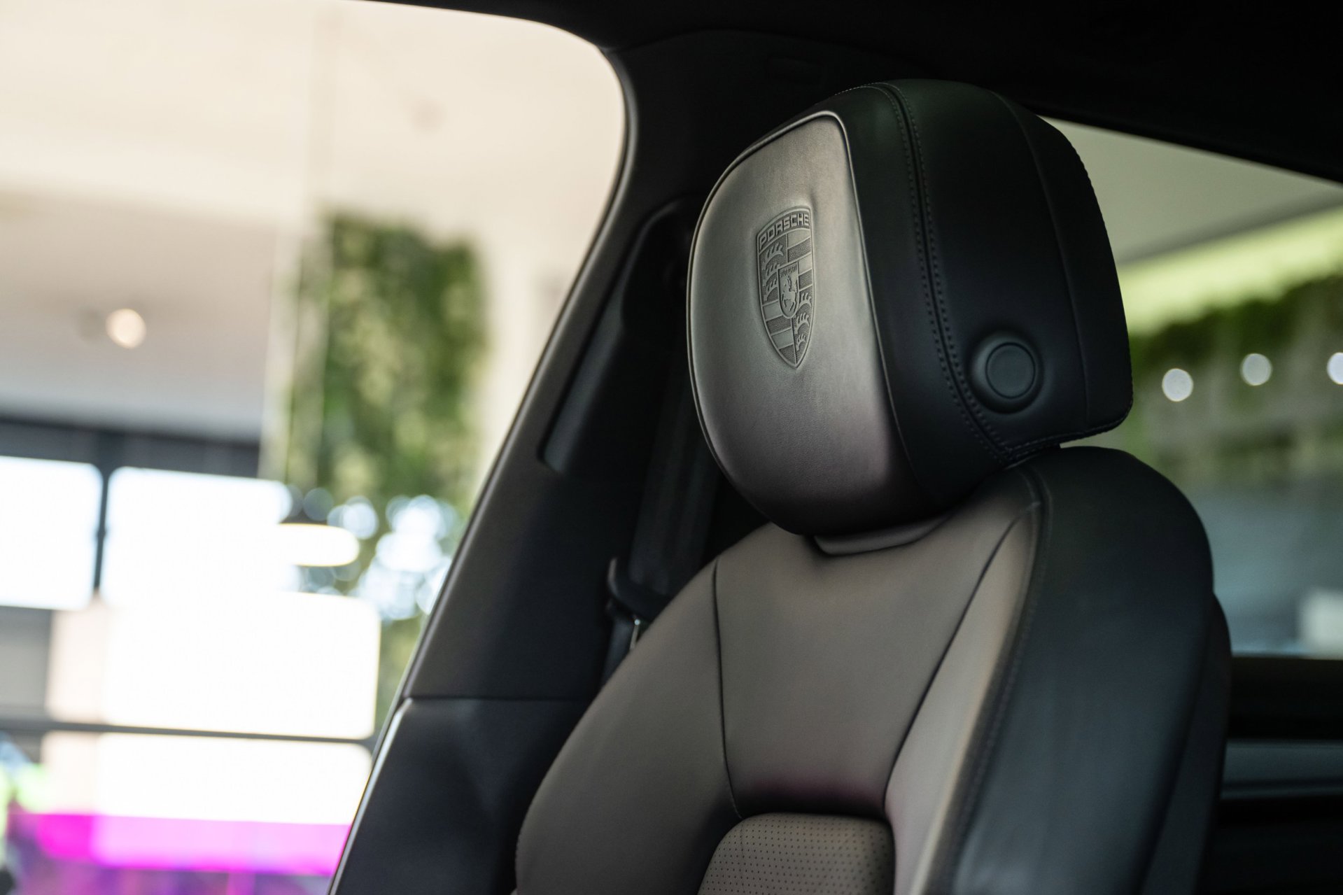 Foto van Porsche Cayenne E-hybrid