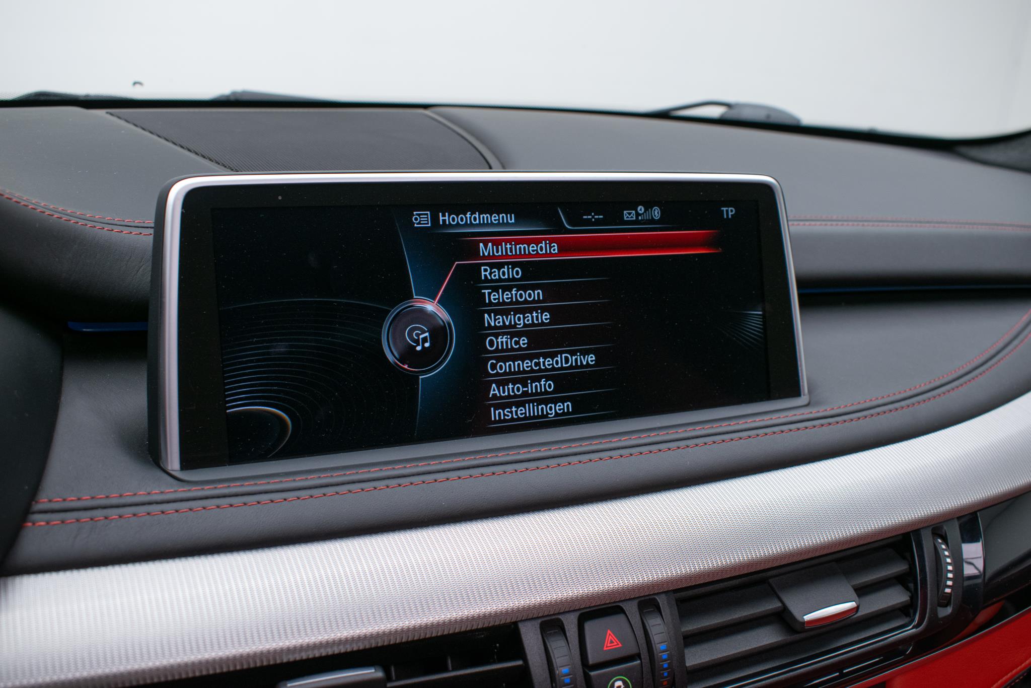 Foto van BMW X5 M