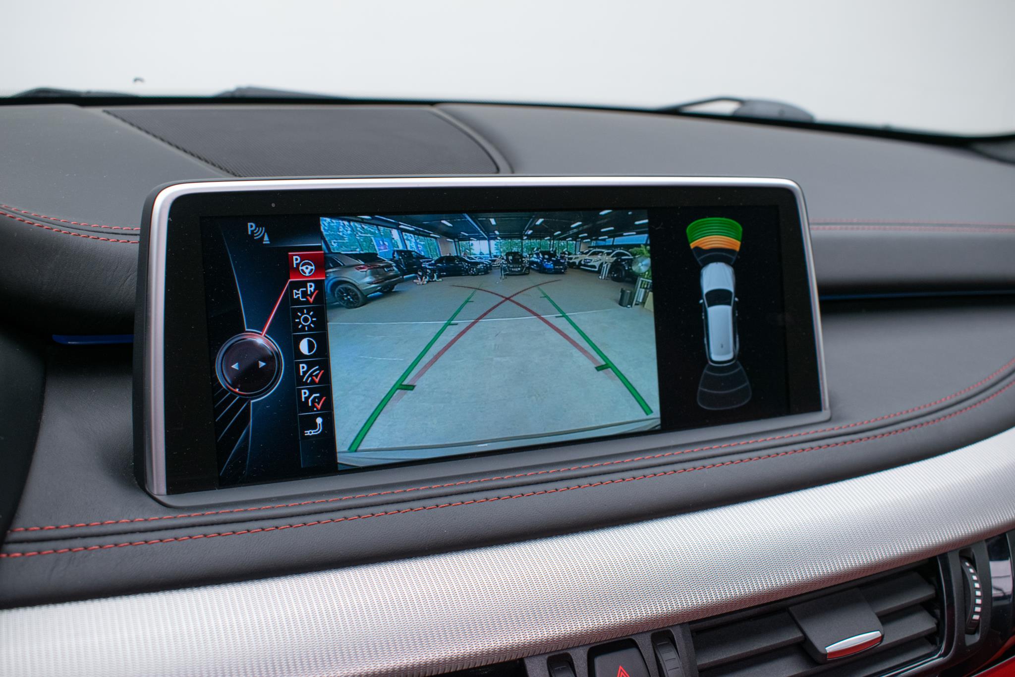 Foto van BMW X5 M