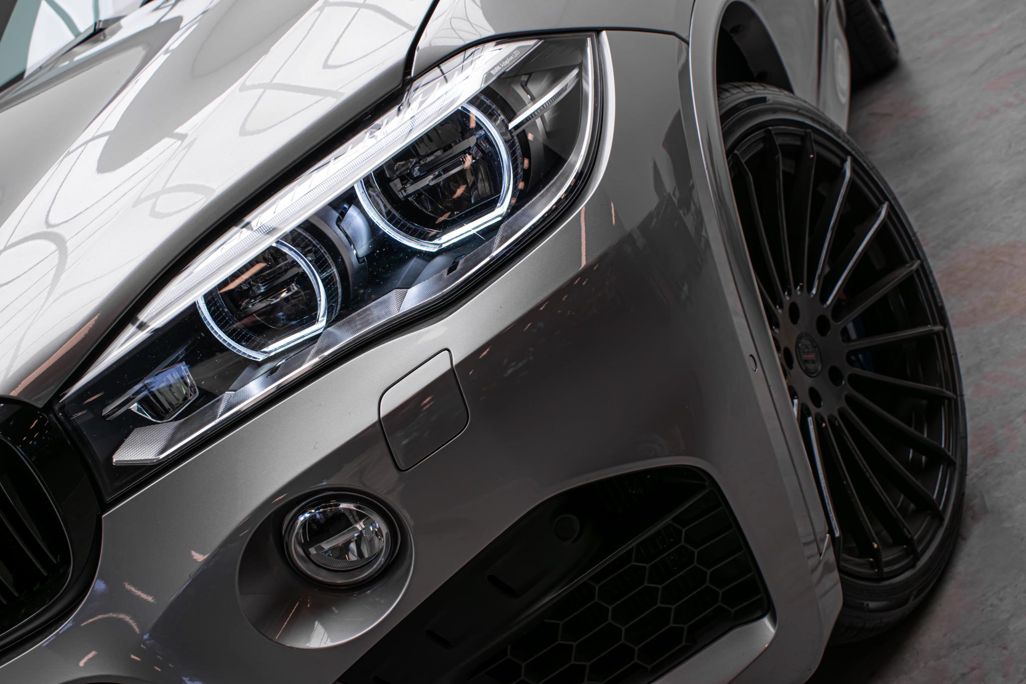 Foto van BMW X5 M
