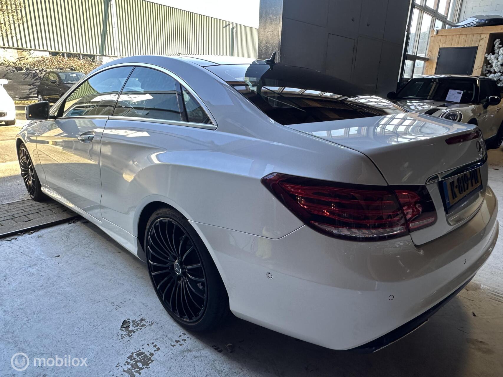 Foto van Mercedes-Benz E 400