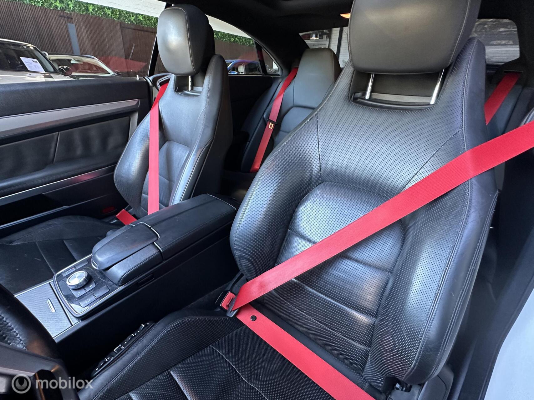 Foto van Mercedes-Benz E 400
