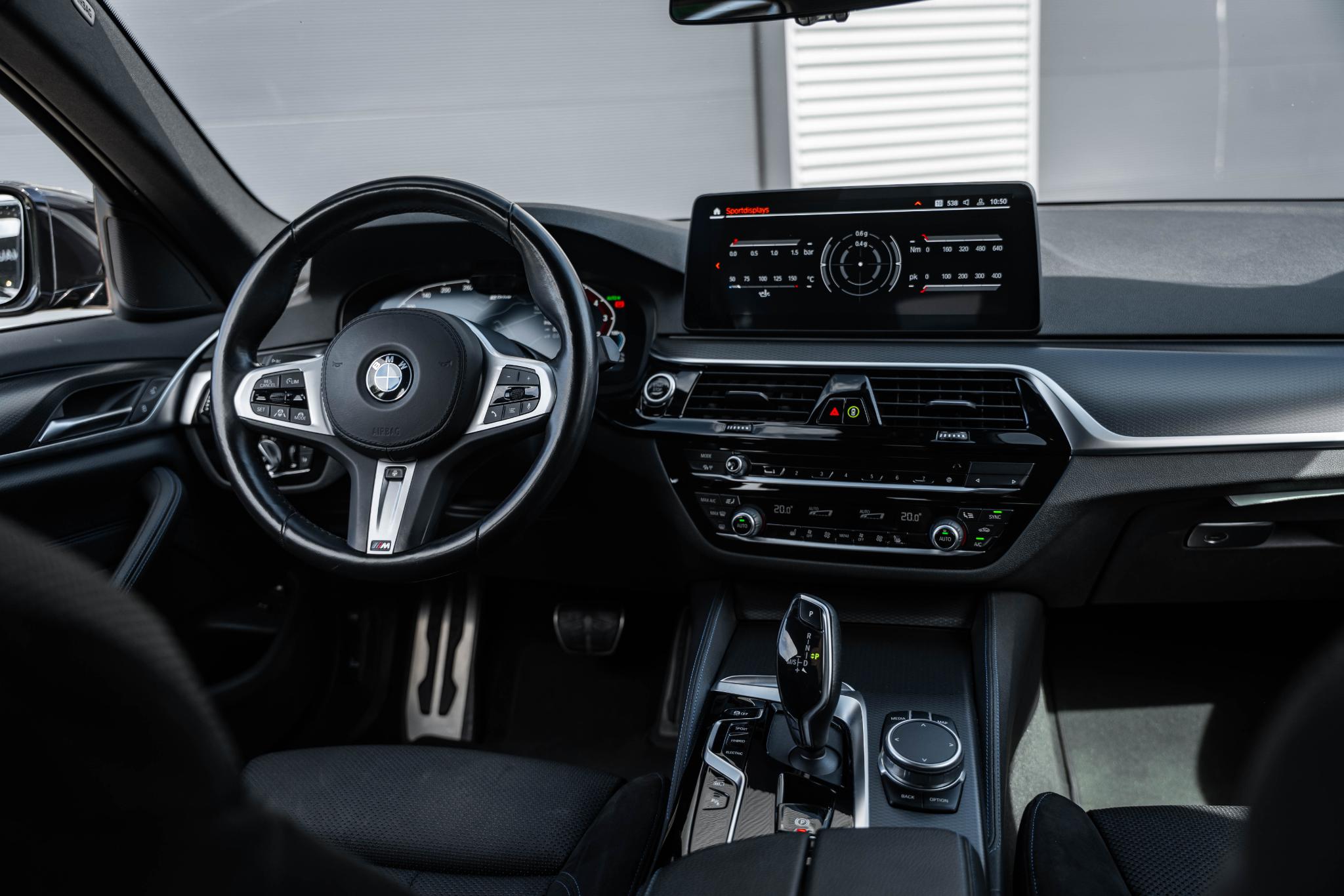 Foto van BMW 545e xDrive