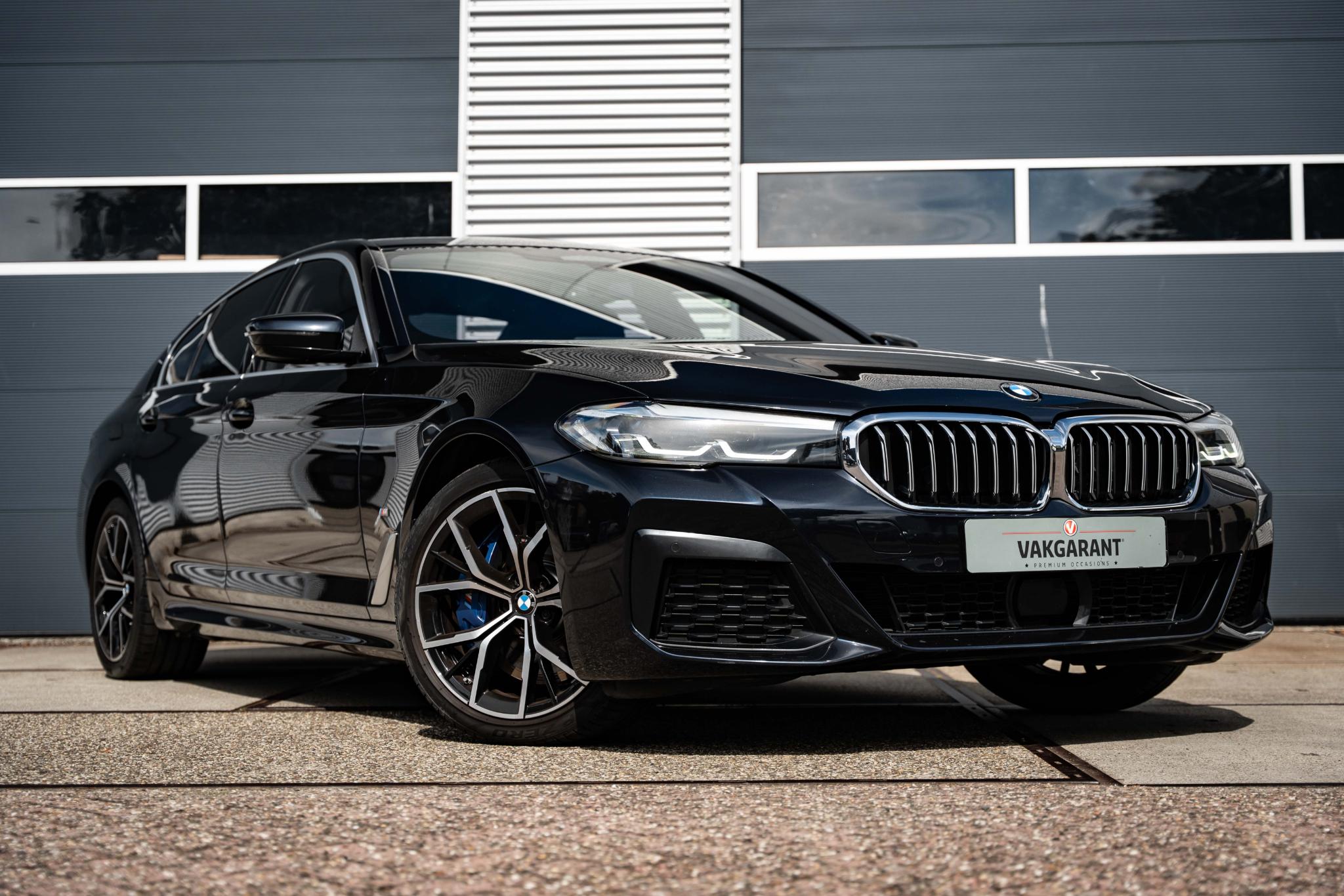Foto van BMW 545e xDrive