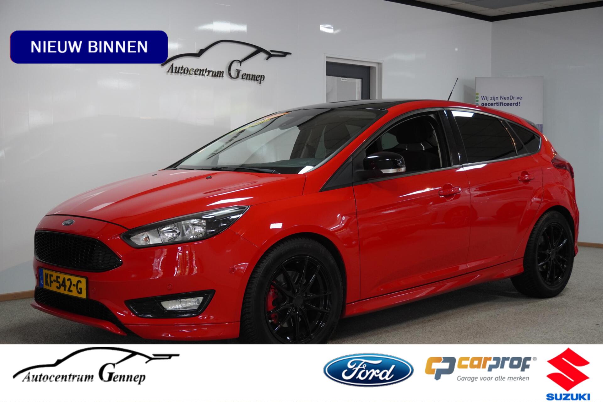 Ford Focus 1.5 Red Edition |Trekhaak | 2016 - voorkant