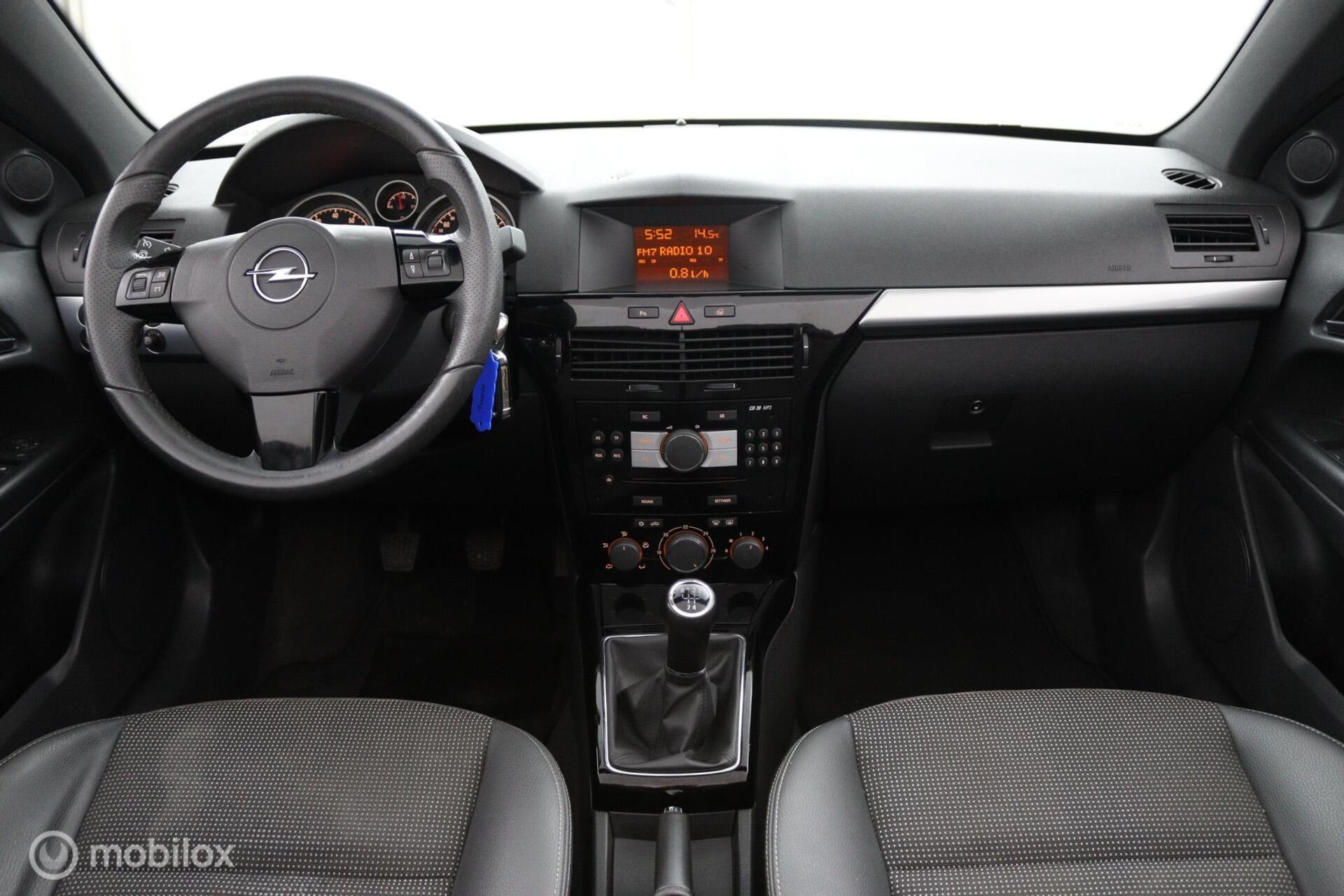 Foto van Opel Astra Twin Top