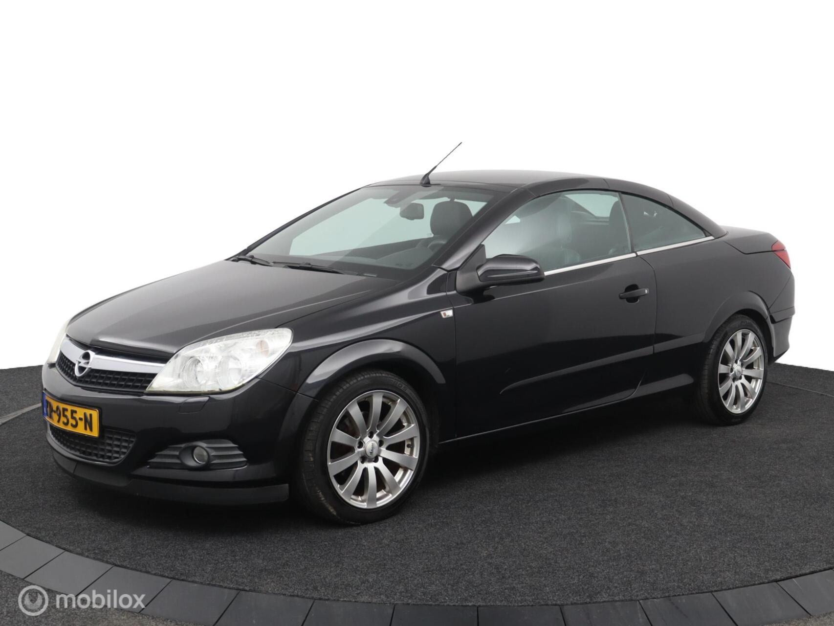 Foto van Opel Astra Twin Top