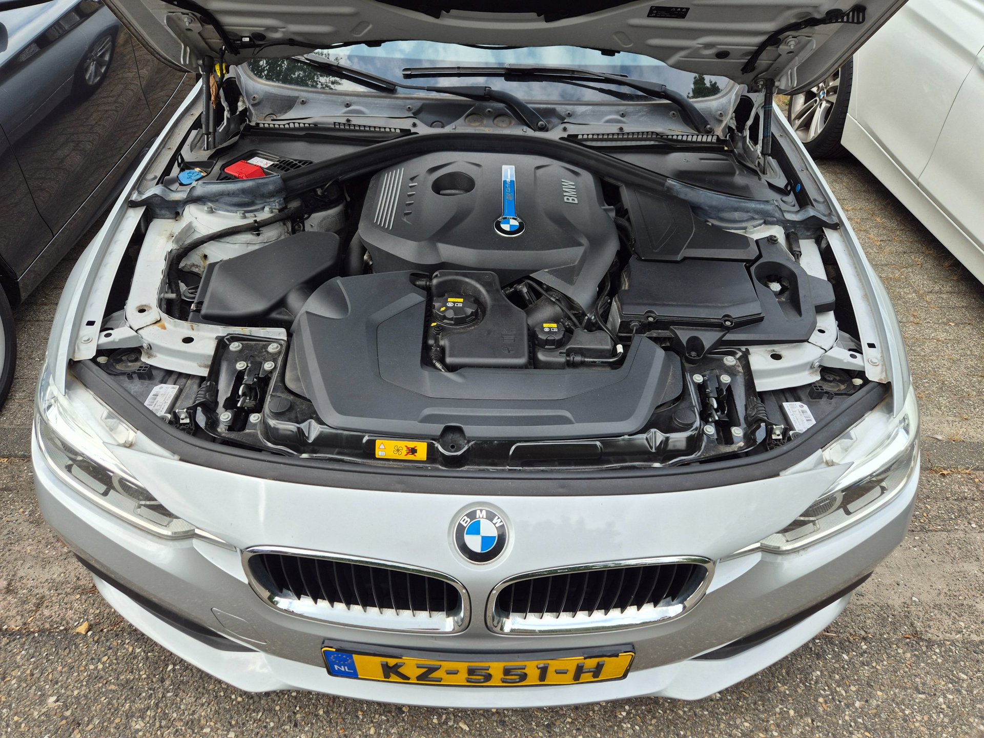 Foto van BMW 330e Iperformance