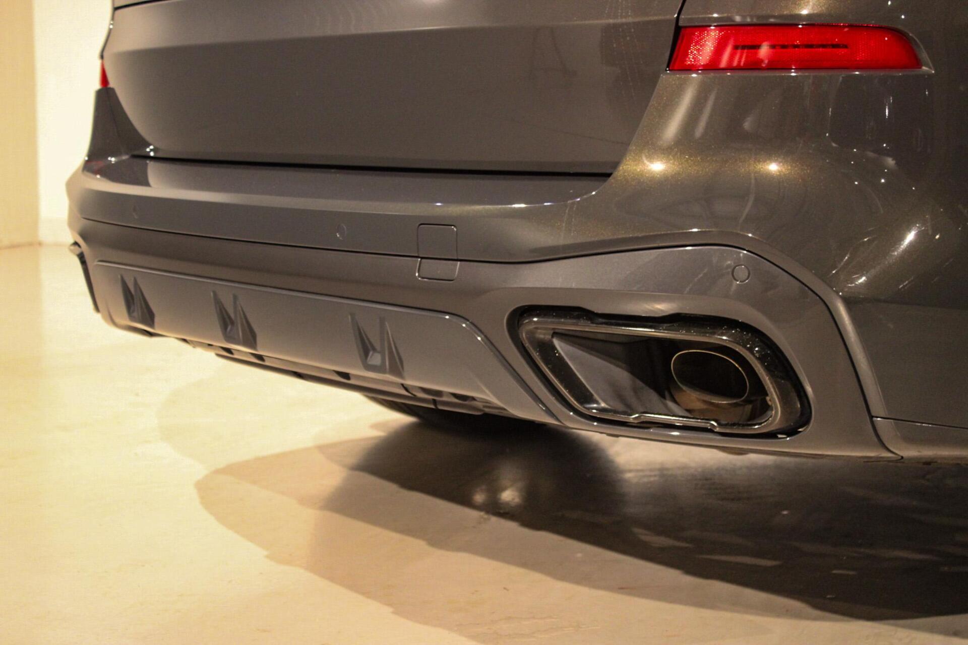 Foto van BMW X5 Xdrive45e