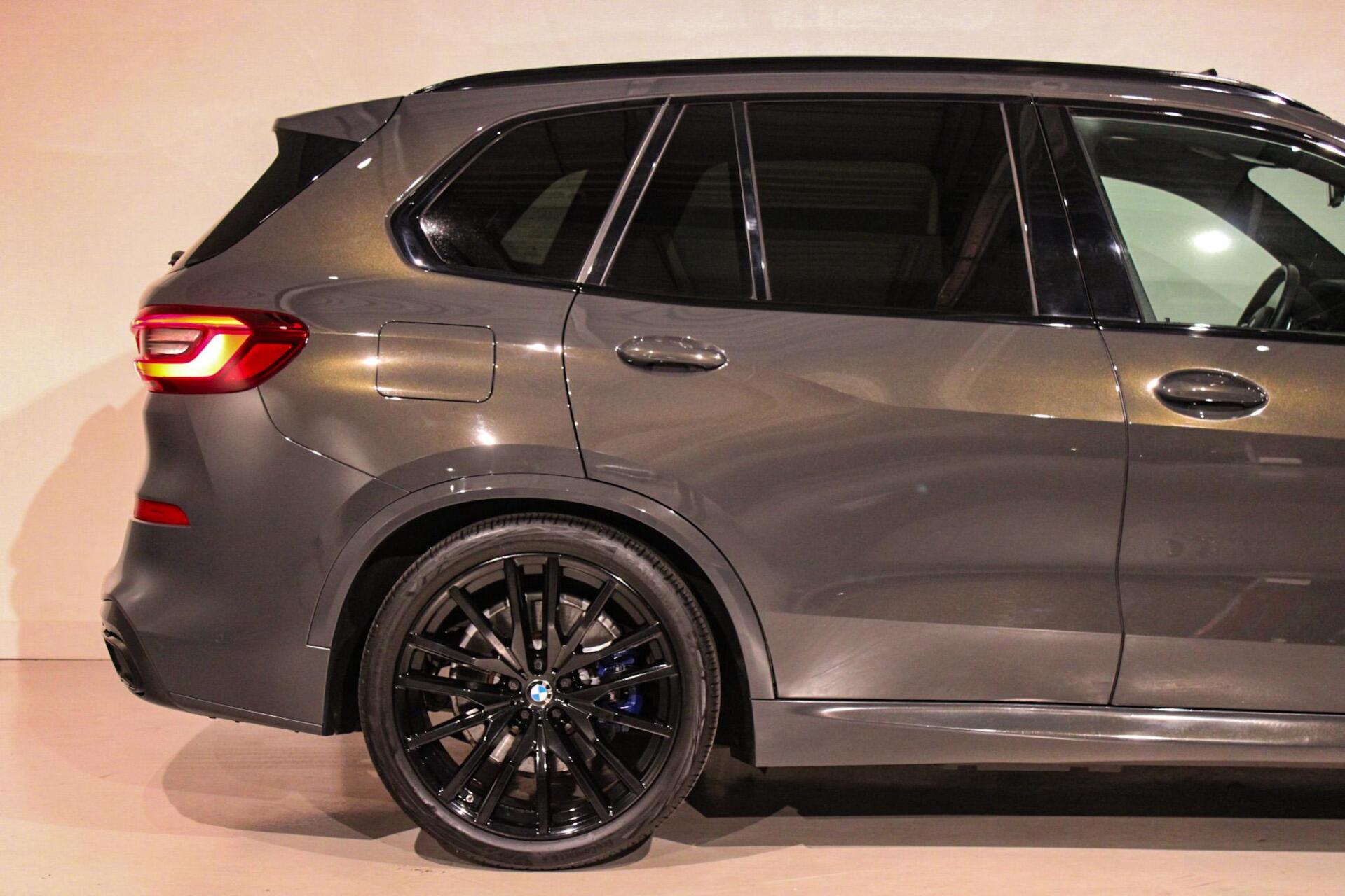 Foto van BMW X5 Xdrive45e