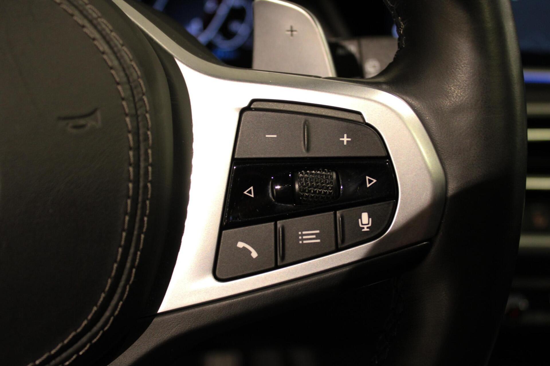 Foto van BMW X5 Xdrive45e