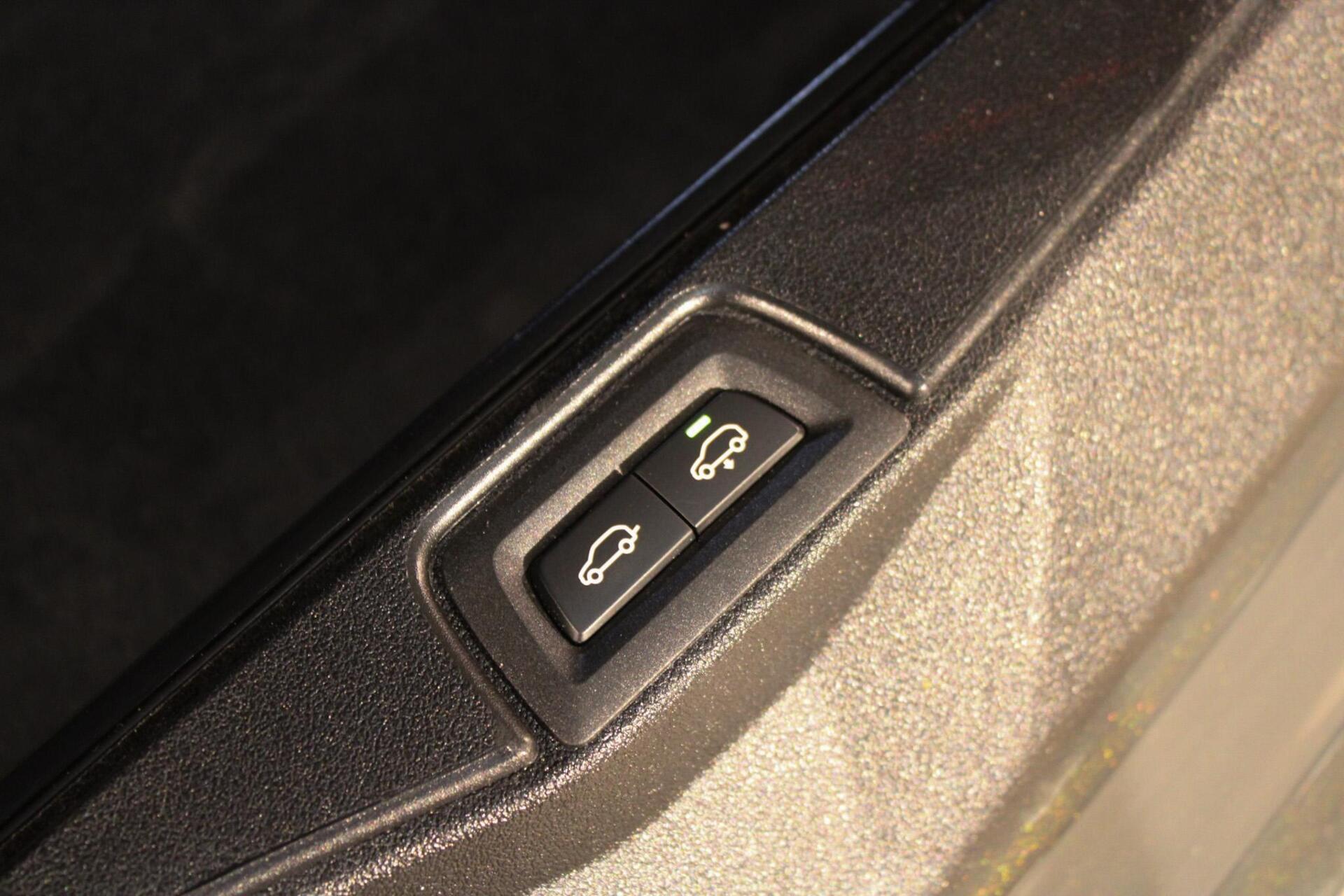 Foto van BMW X5 Xdrive45e