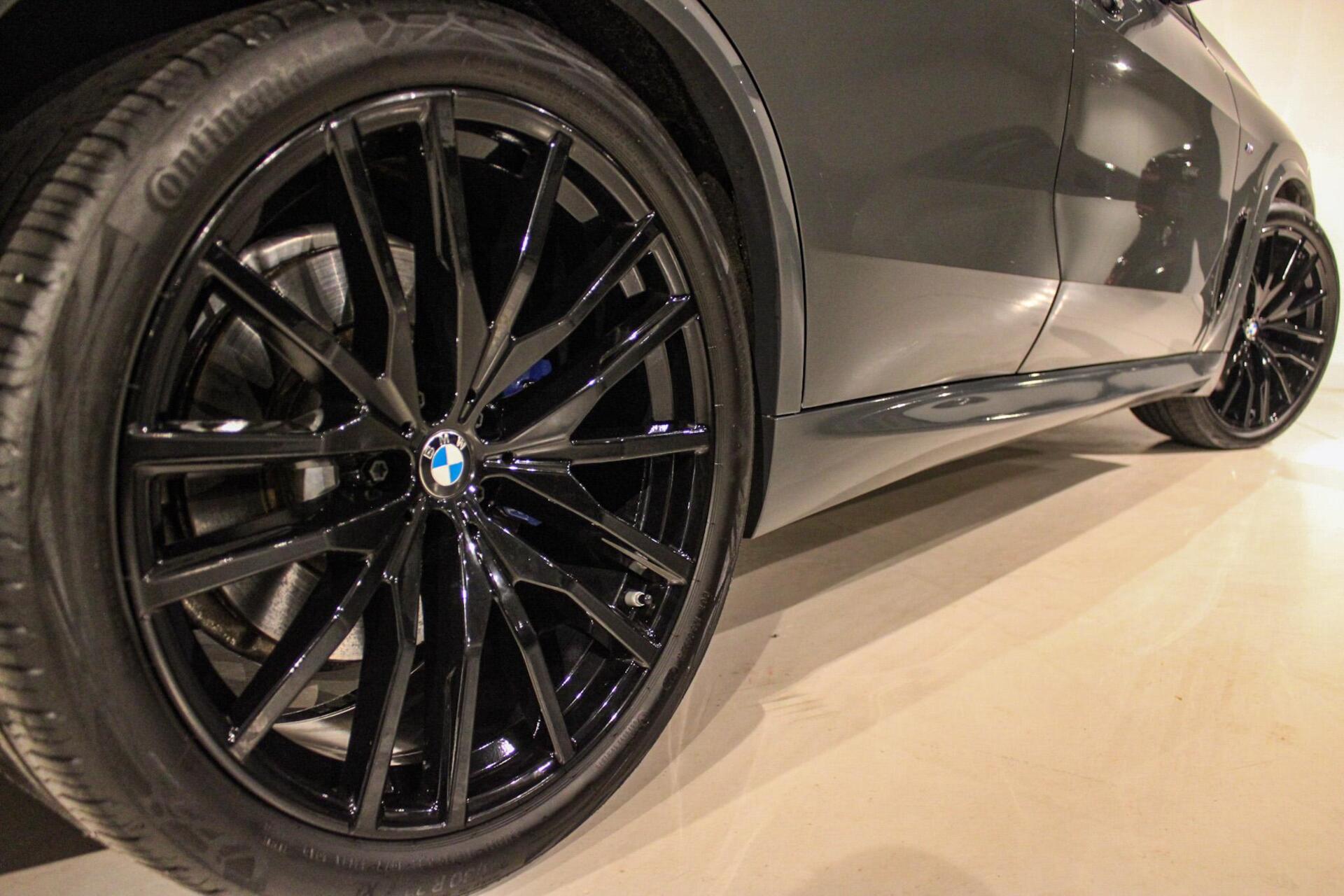 Foto van BMW X5 Xdrive45e