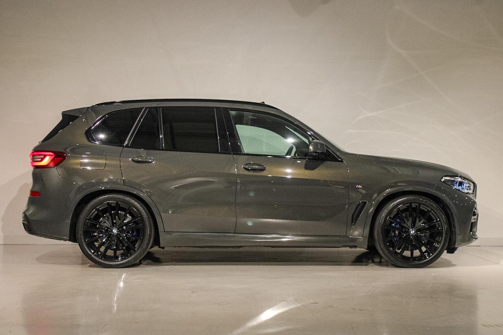 Foto van BMW X5 Xdrive45e