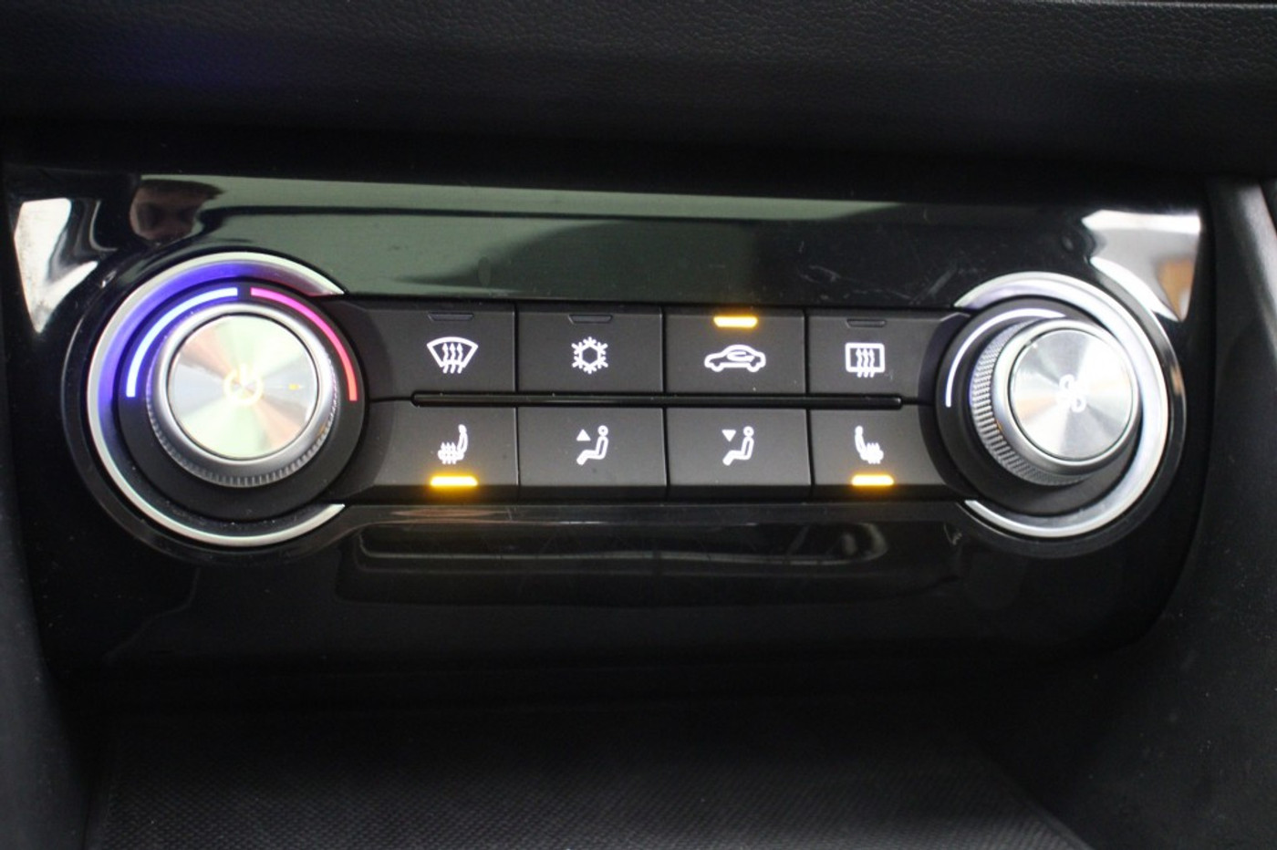 Foto van MG MG ZS Ev