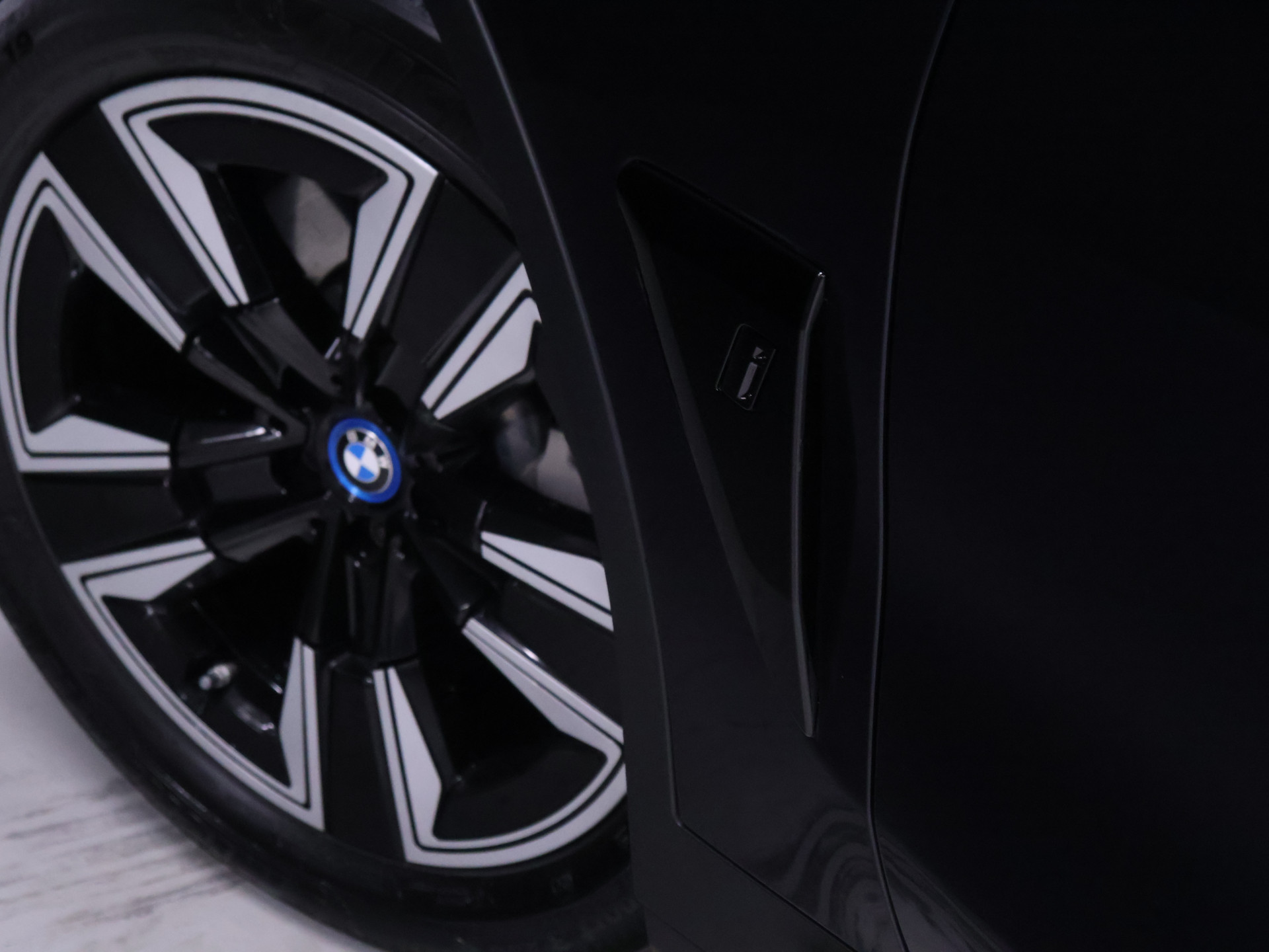Foto van BMW Ix3