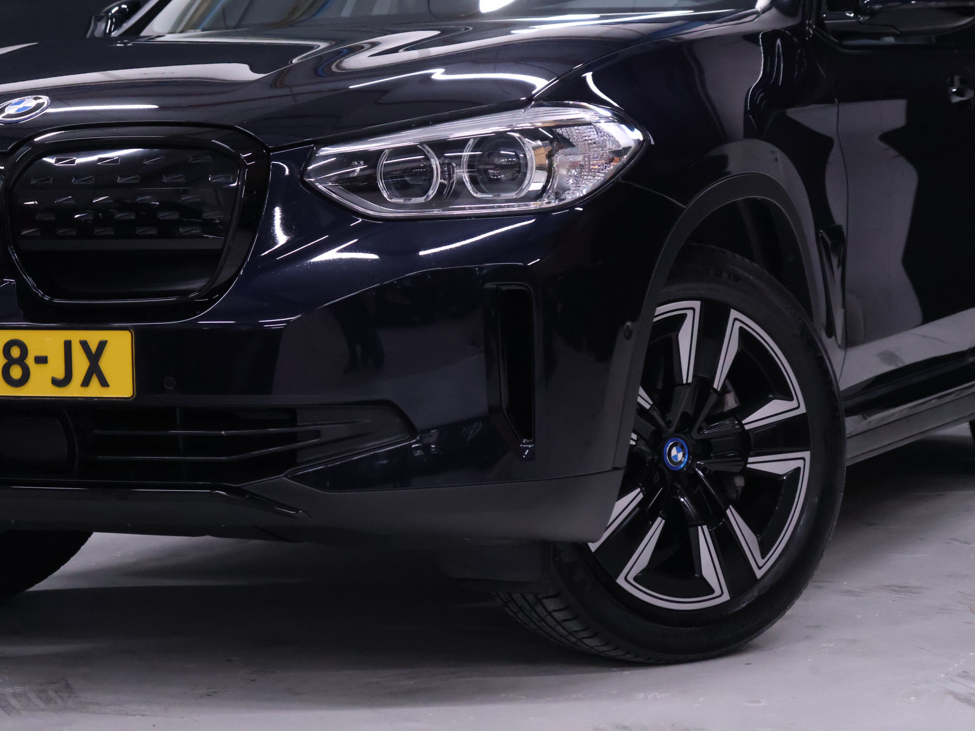 Foto van BMW Ix3
