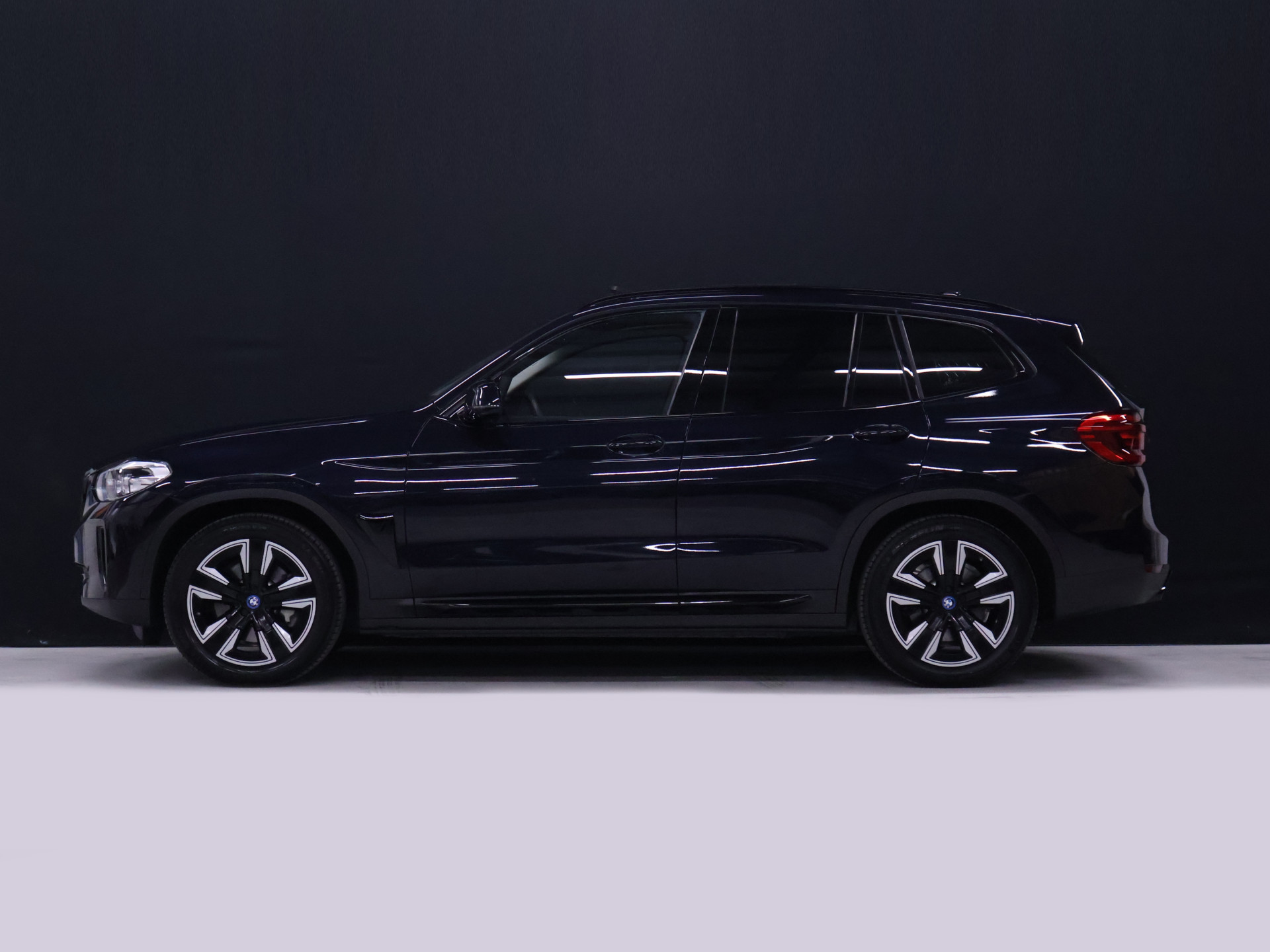 Foto van BMW Ix3
