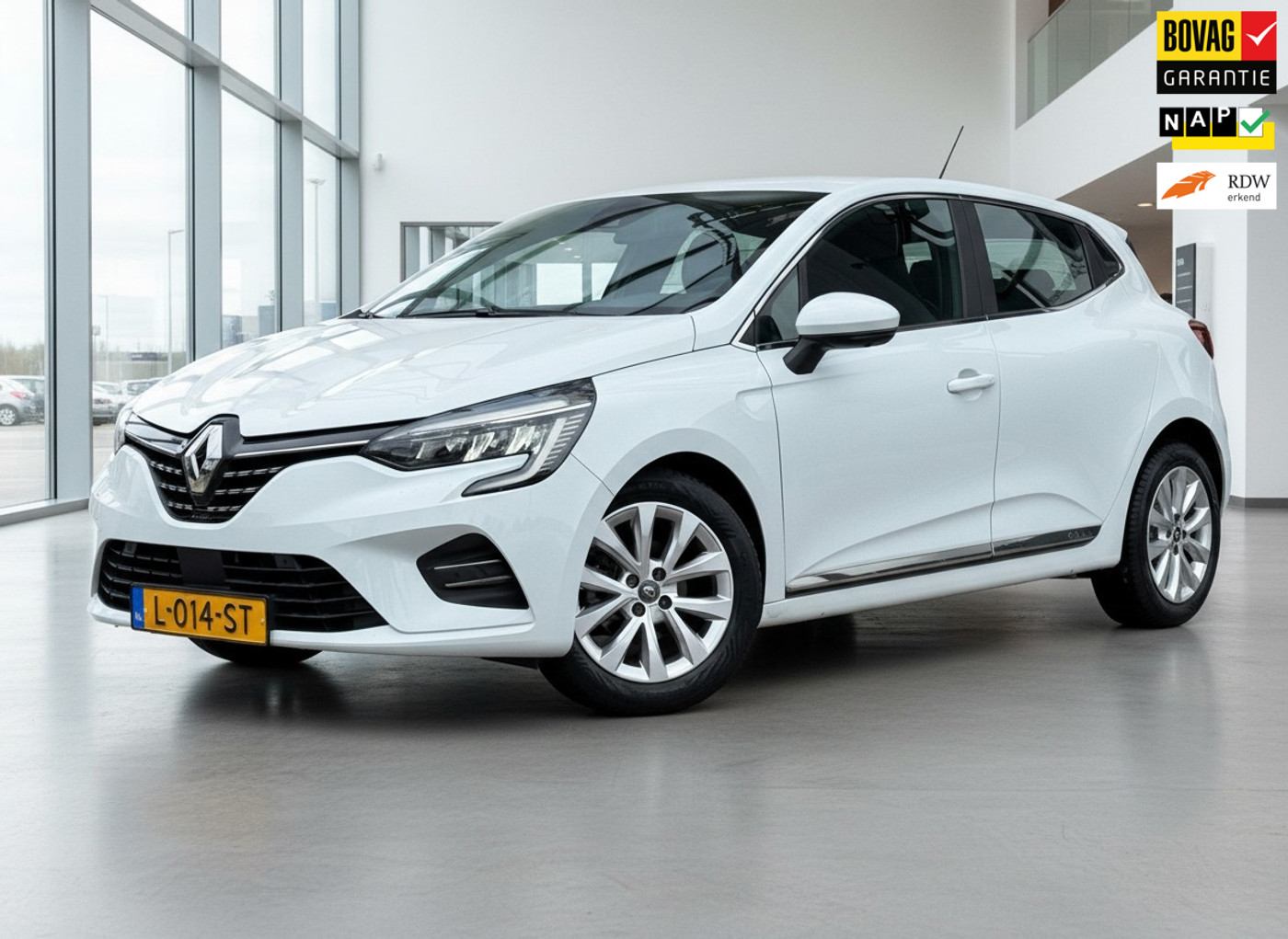 Renault Clio 1.0 TCe Intens| CAMERA| CARPLAY| NAP 2021 - voorkant