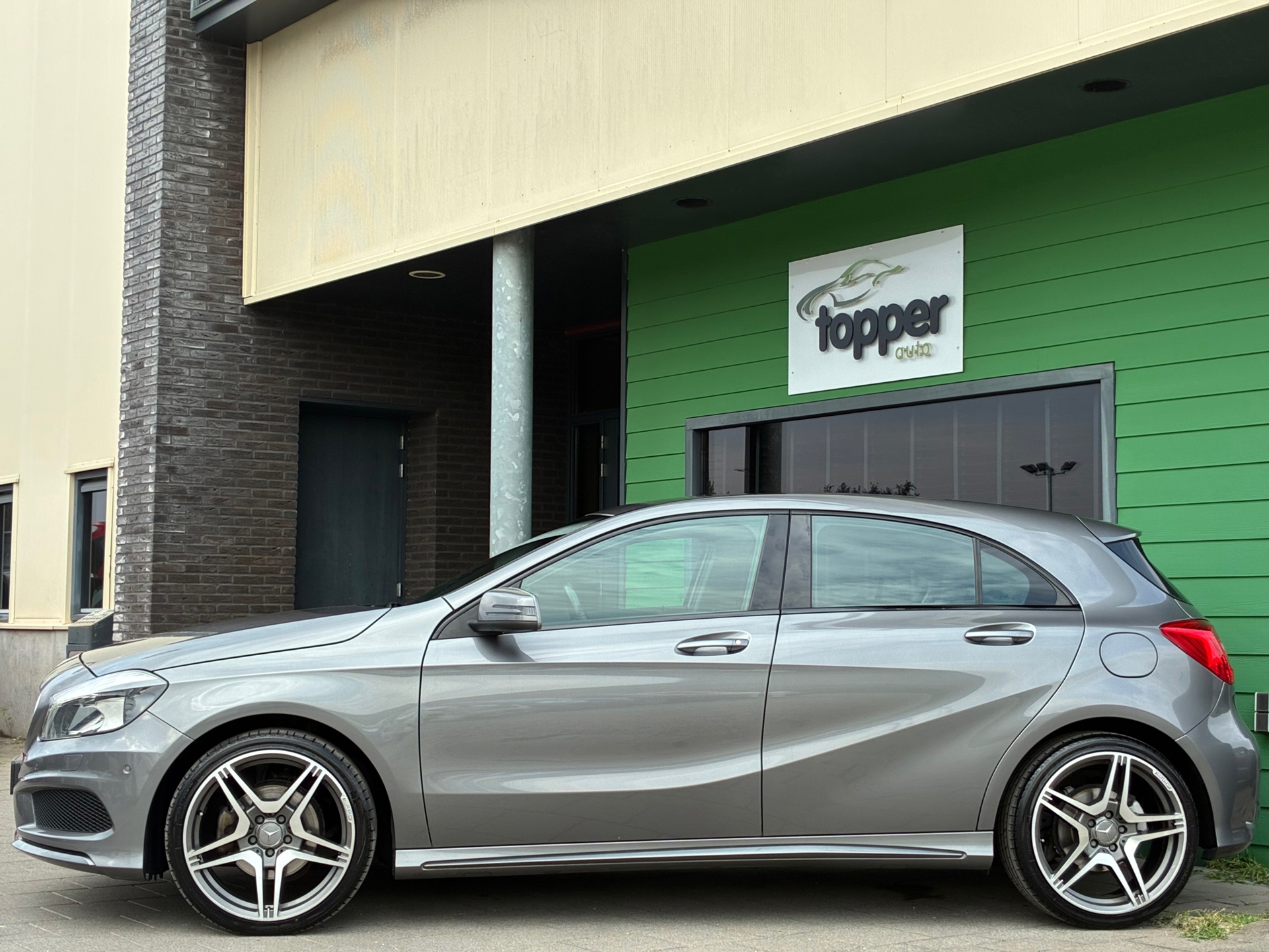 Foto van Mercedes-Benz A 180