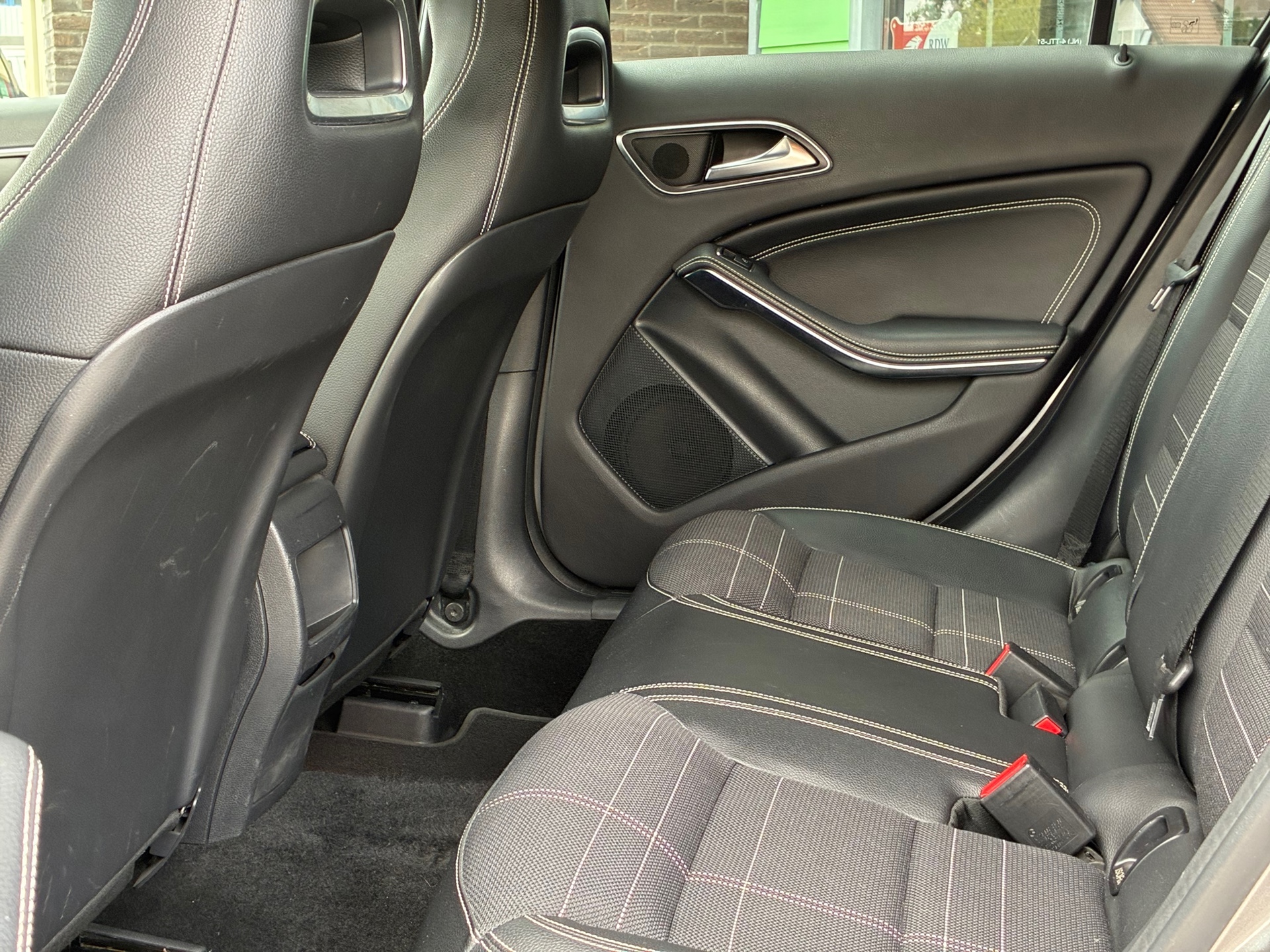 Foto van Mercedes-Benz A 180