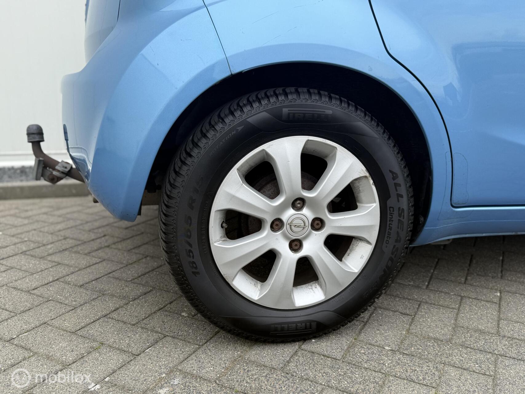 Foto van Opel Agila