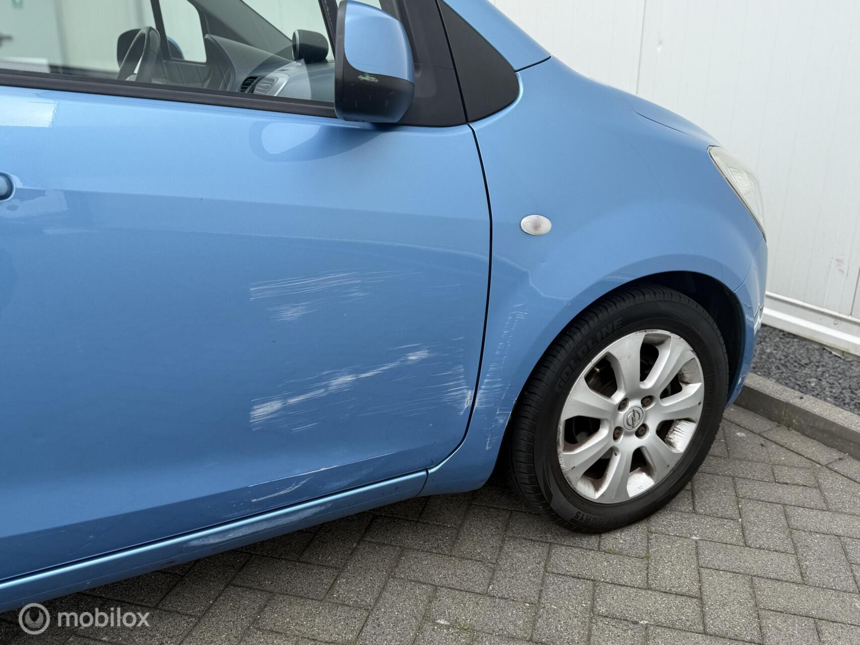 Foto van Opel Agila