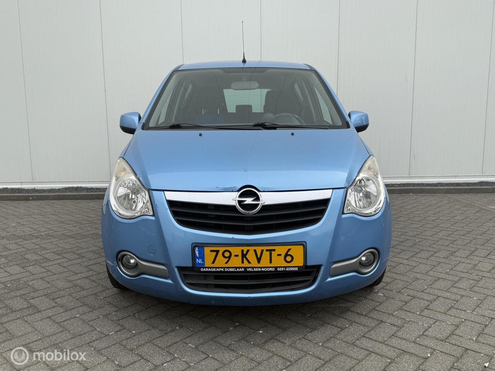 Foto van Opel Agila
