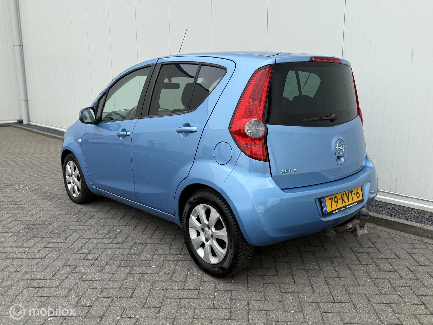 Foto van Opel Agila