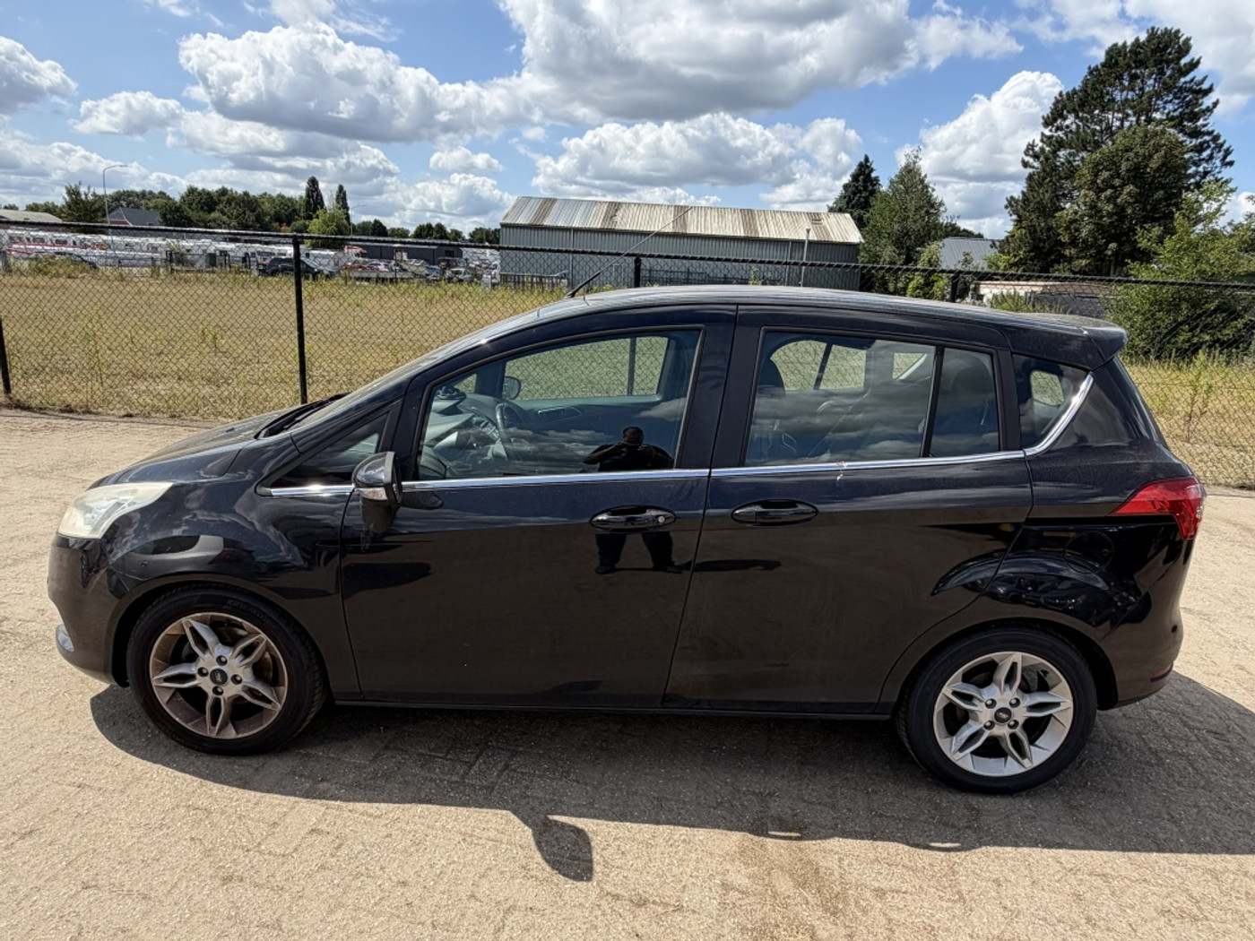 Foto van Ford B-max