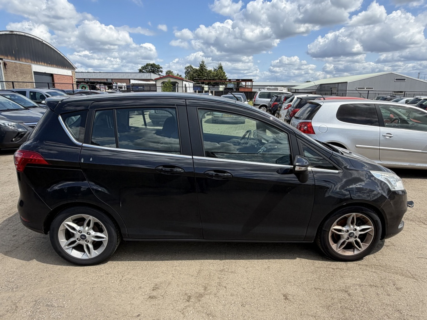 Foto van Ford B-max