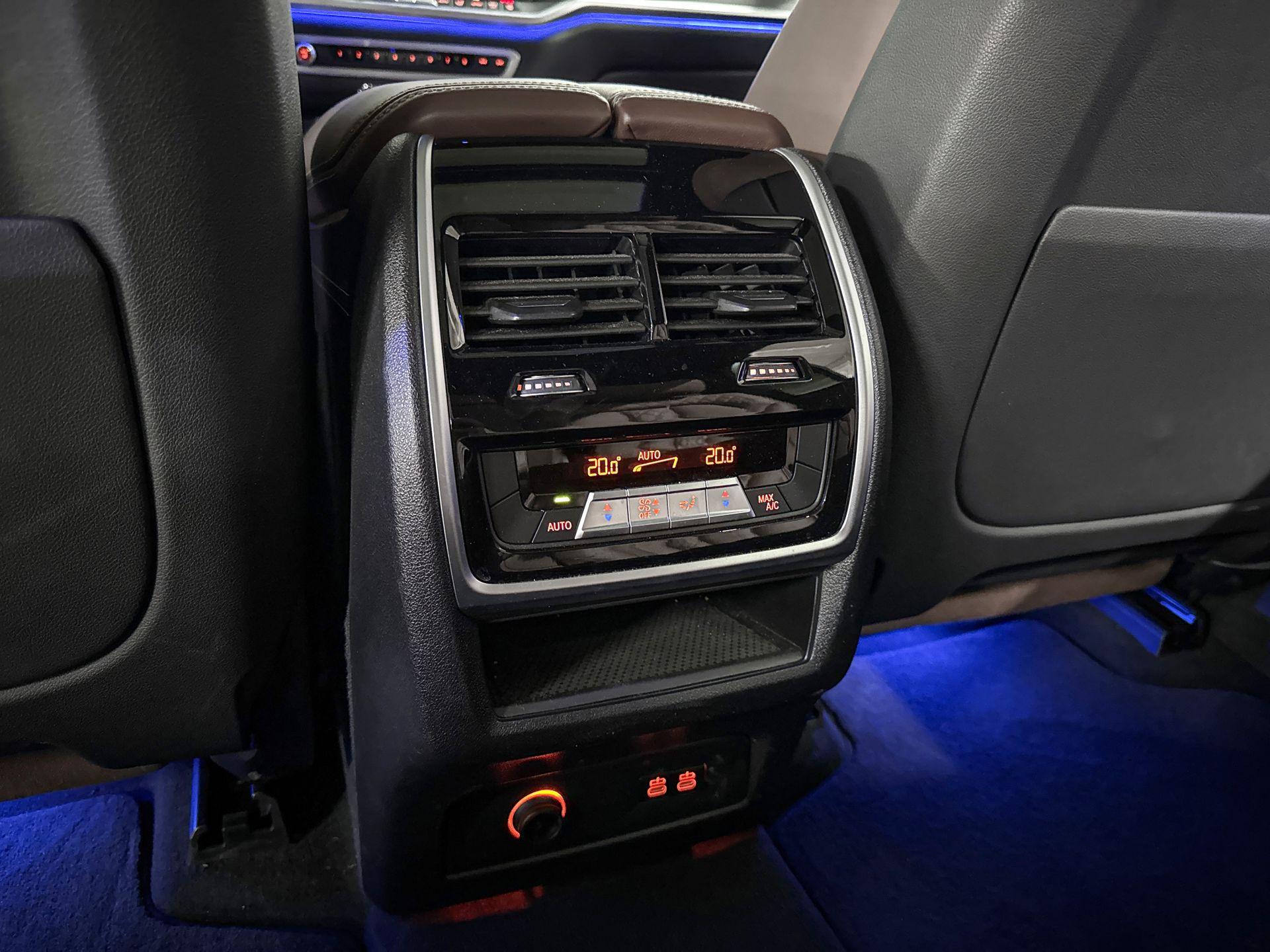 Foto van BMW X7 Xdrive40i