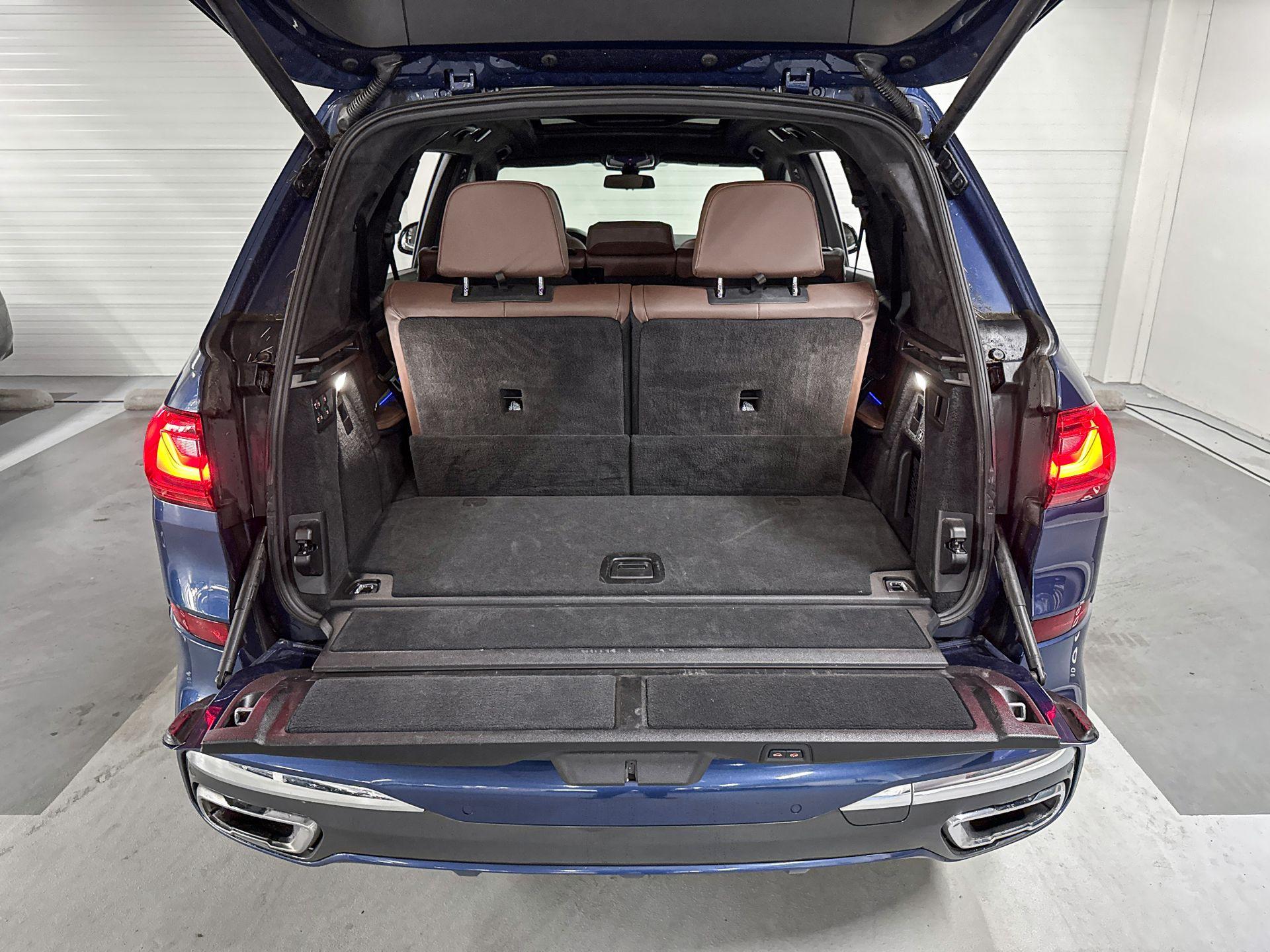 Foto van BMW X7 Xdrive40i