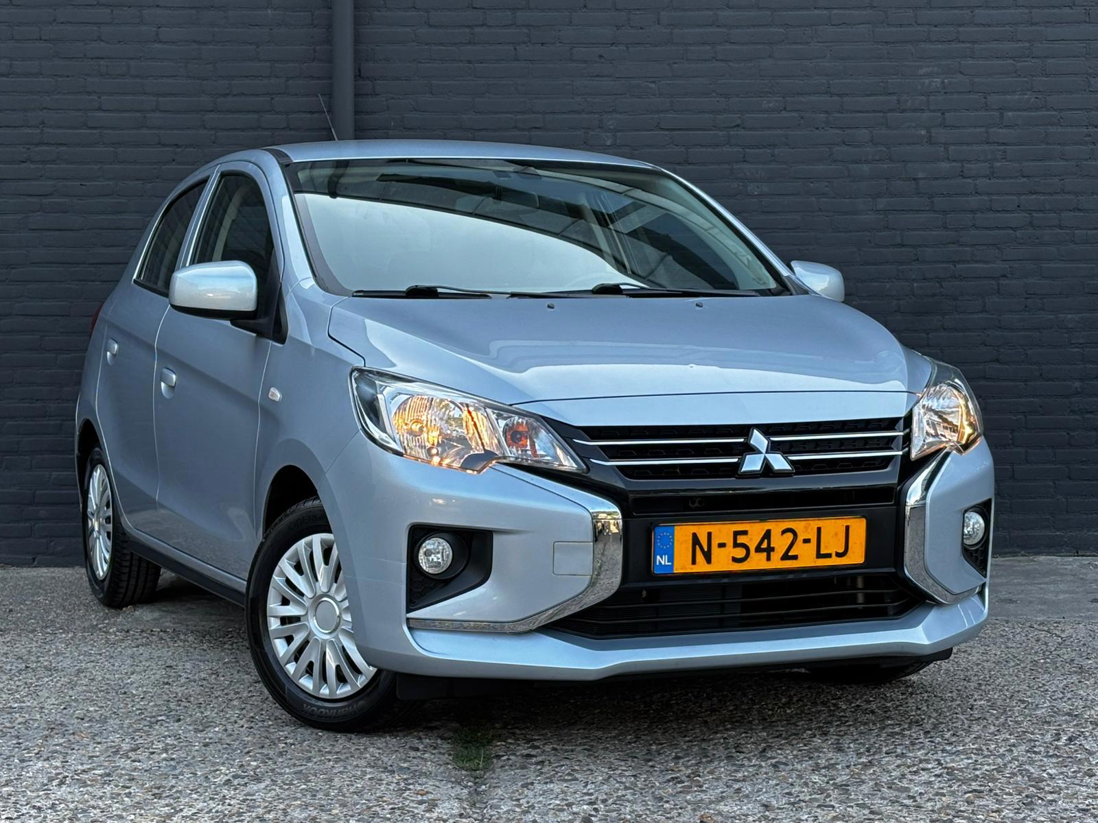 Foto van Mitsubishi Mitsubishi Space Star