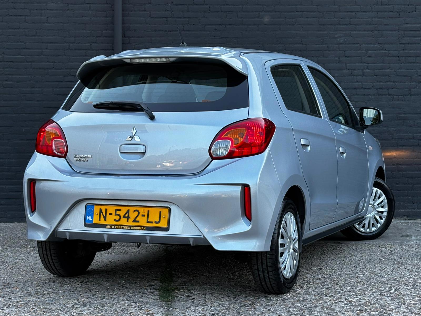 Foto van Mitsubishi Mitsubishi Space Star
