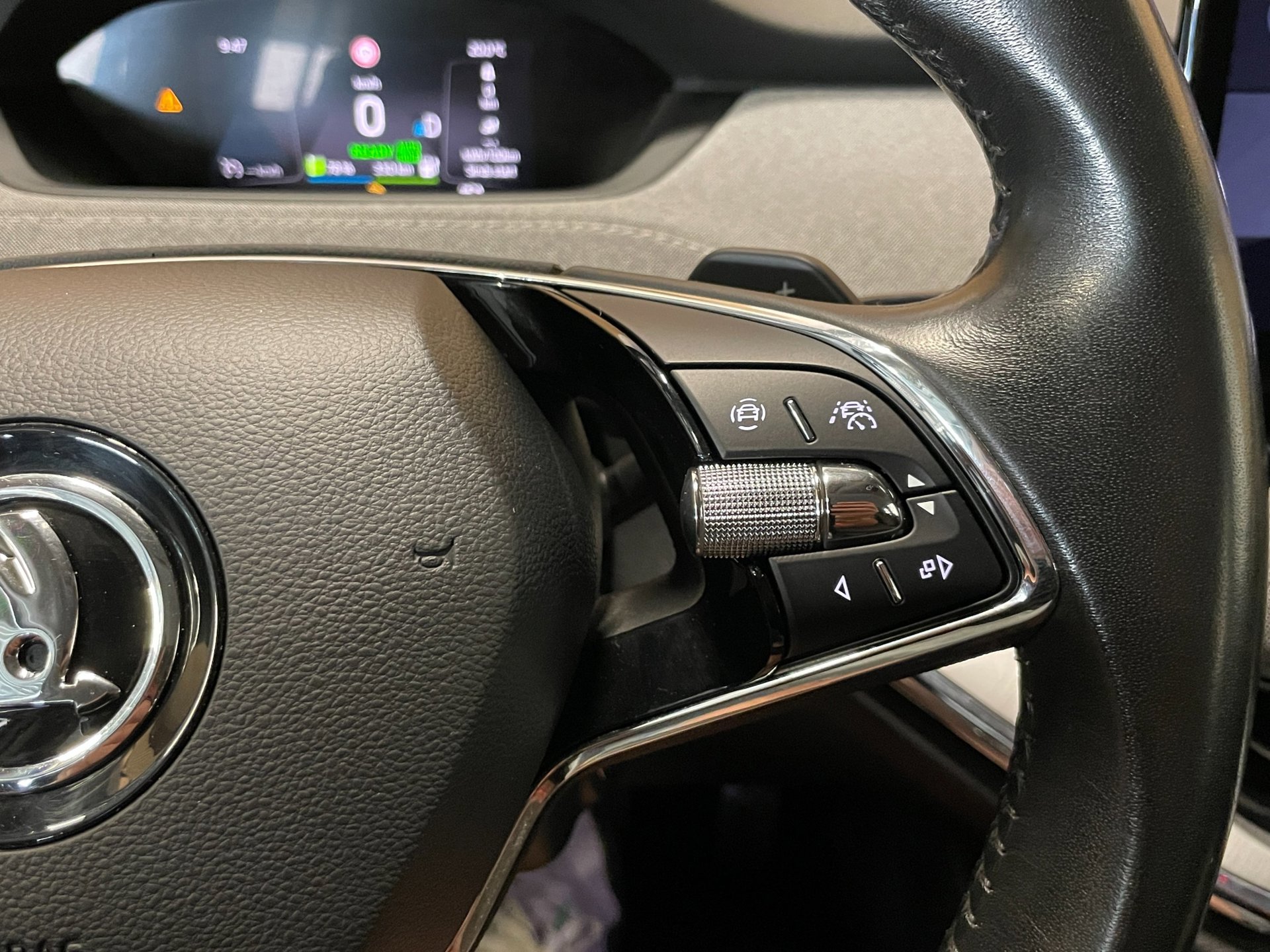 Foto van Skoda Enyaq 80