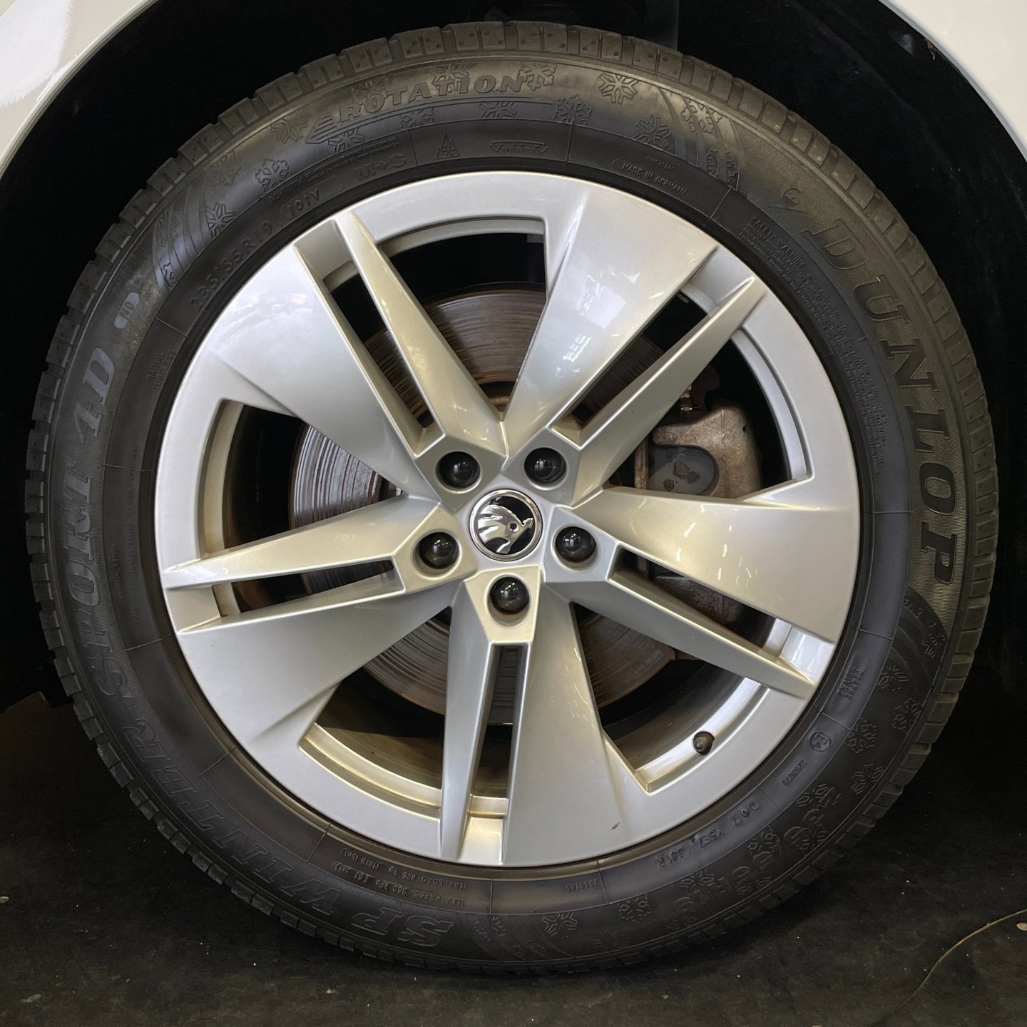Foto van Skoda Enyaq 80