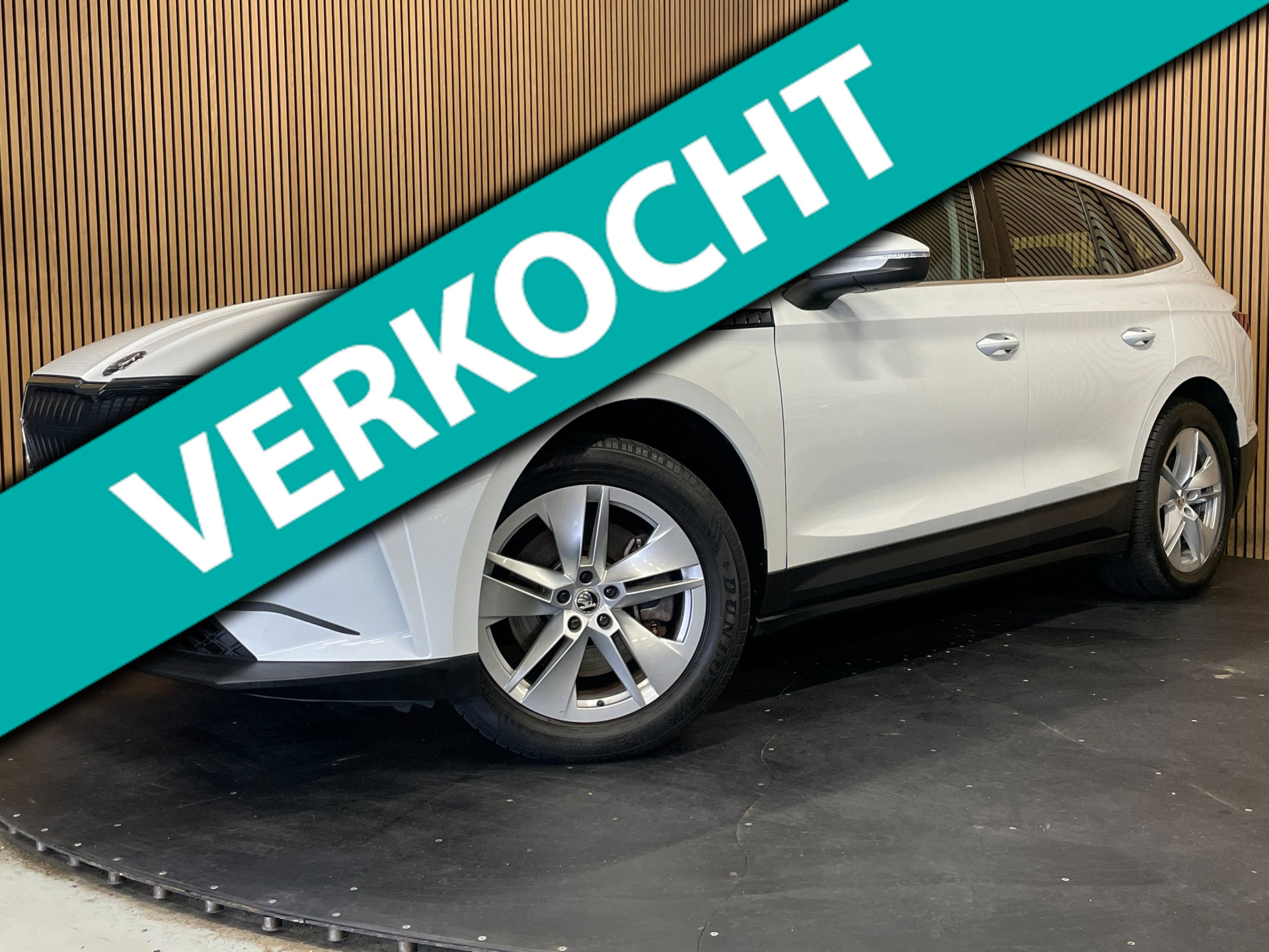 Skoda Enyaq 80 80|91% SOH|GROTE ACCU|ELEK.TREKHAAK|STOELVERW|CARPLAY/ANDROID|CAMERA|NAVIGATIE|NAP|NL-AUTO|INCL. BTW|1e EIGENAAR| 2021 - voorkant