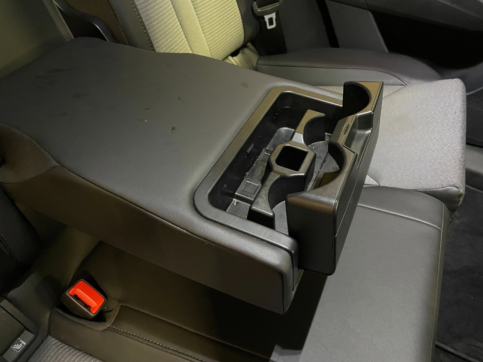 Foto van Skoda Enyaq 80
