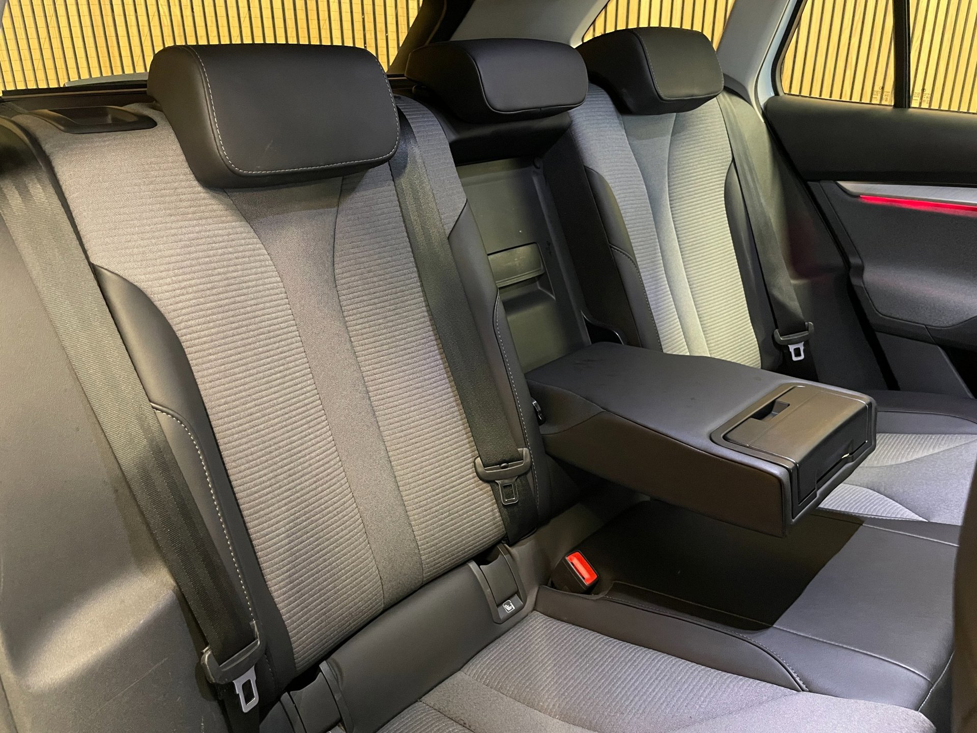 Foto van Skoda Enyaq 80