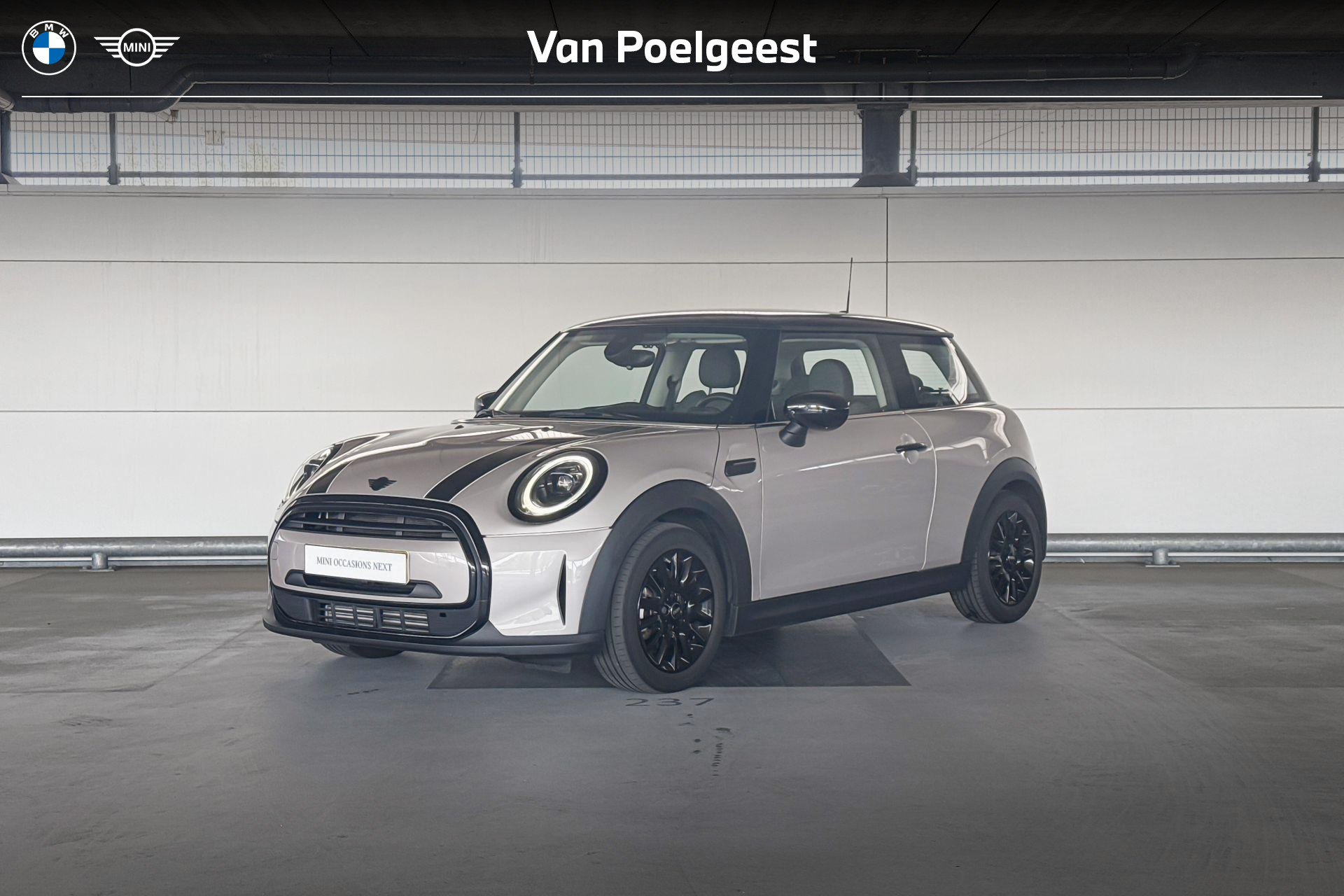 Mini Cooper Cooper Business Edition 2022 - voorkant
