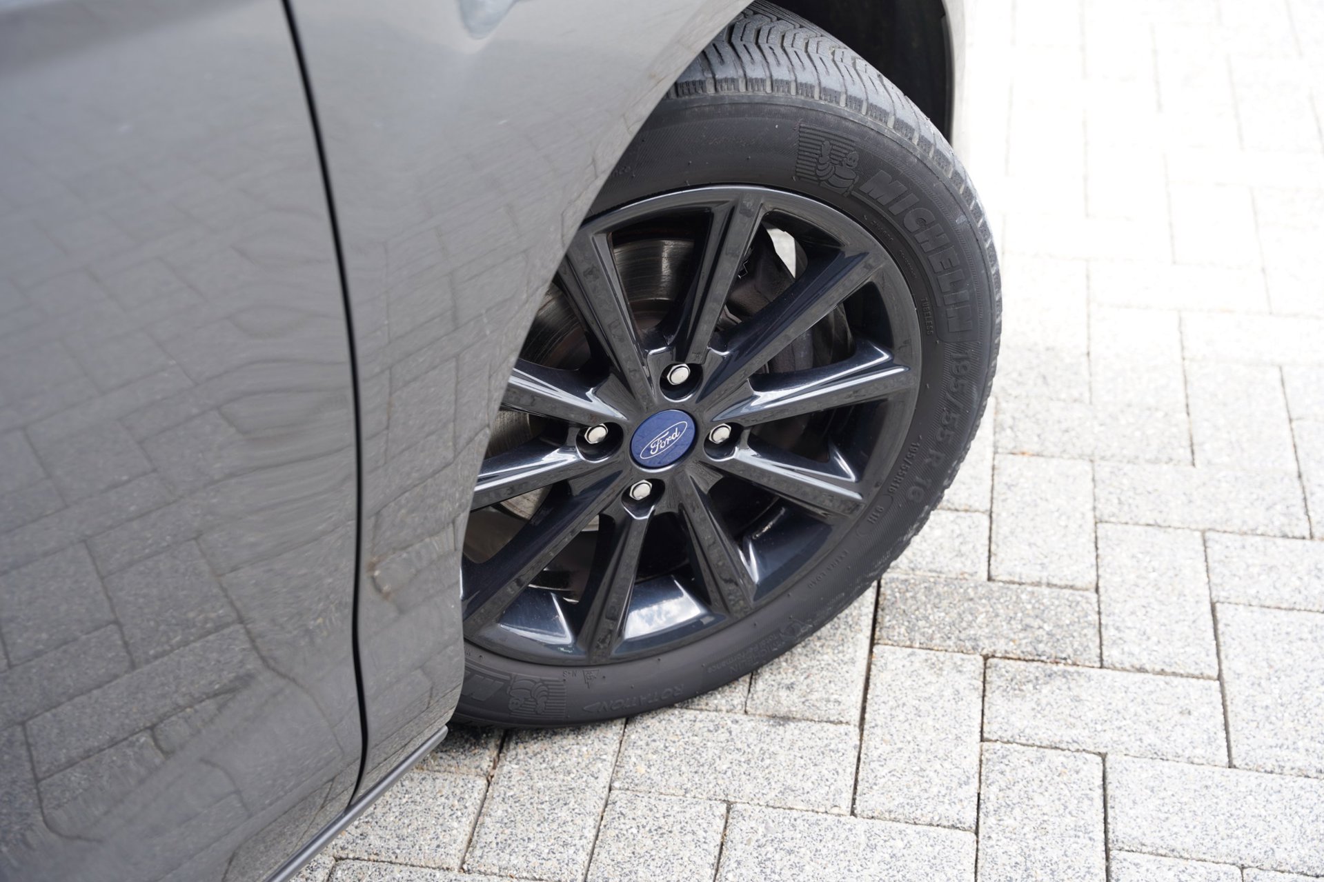 Foto van Ford B-max