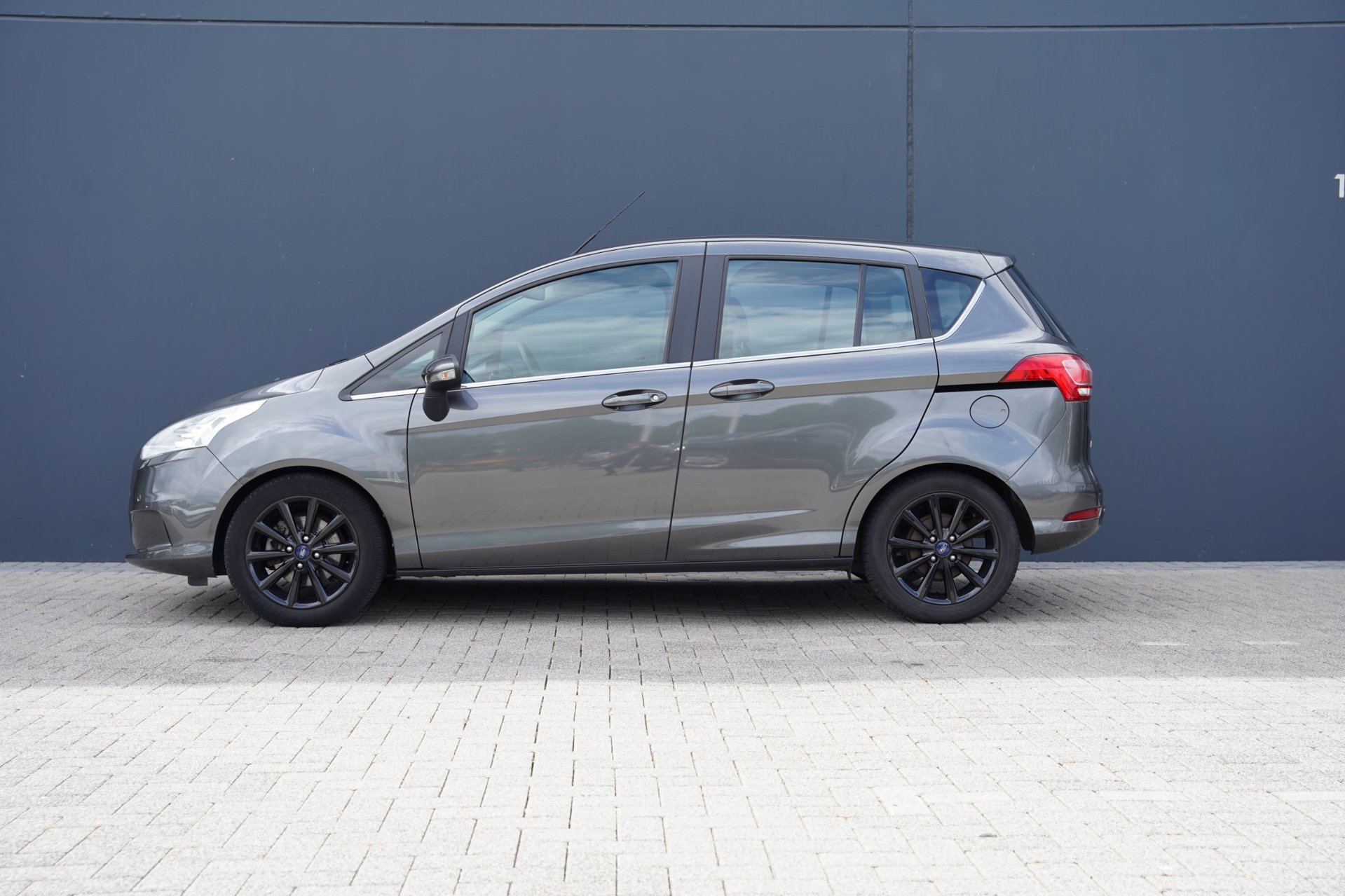 Foto van Ford B-max