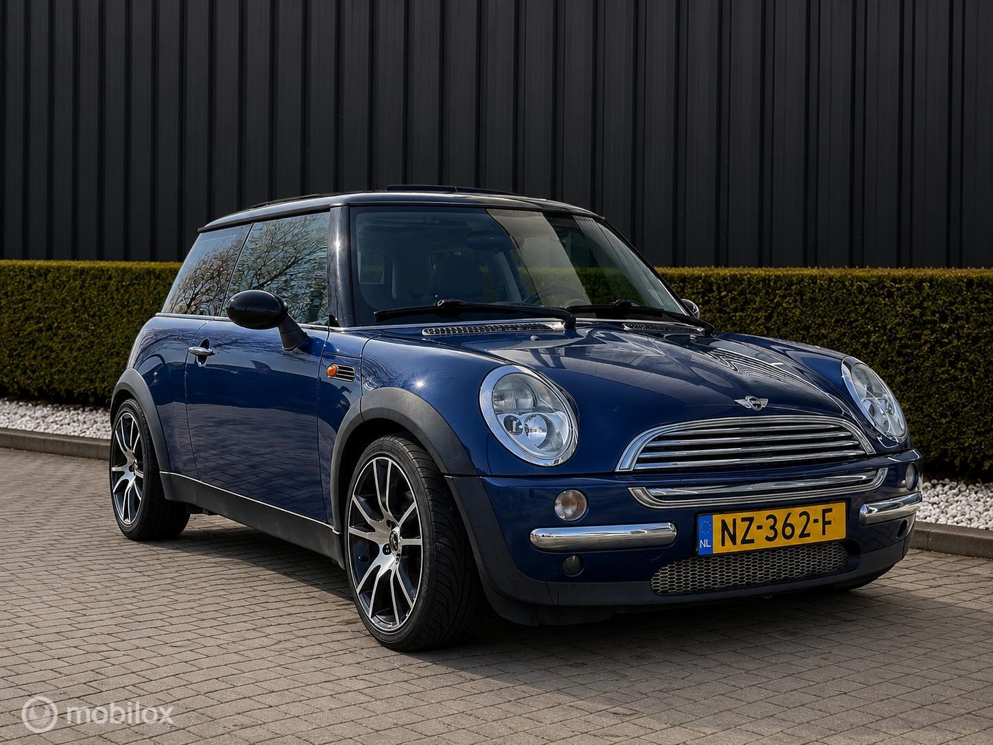 Mini Mini Cooper 1.6 Cooper | AIRCO | PANORAMADAK | CRUISE | 17"LMV 2002 - voorkant